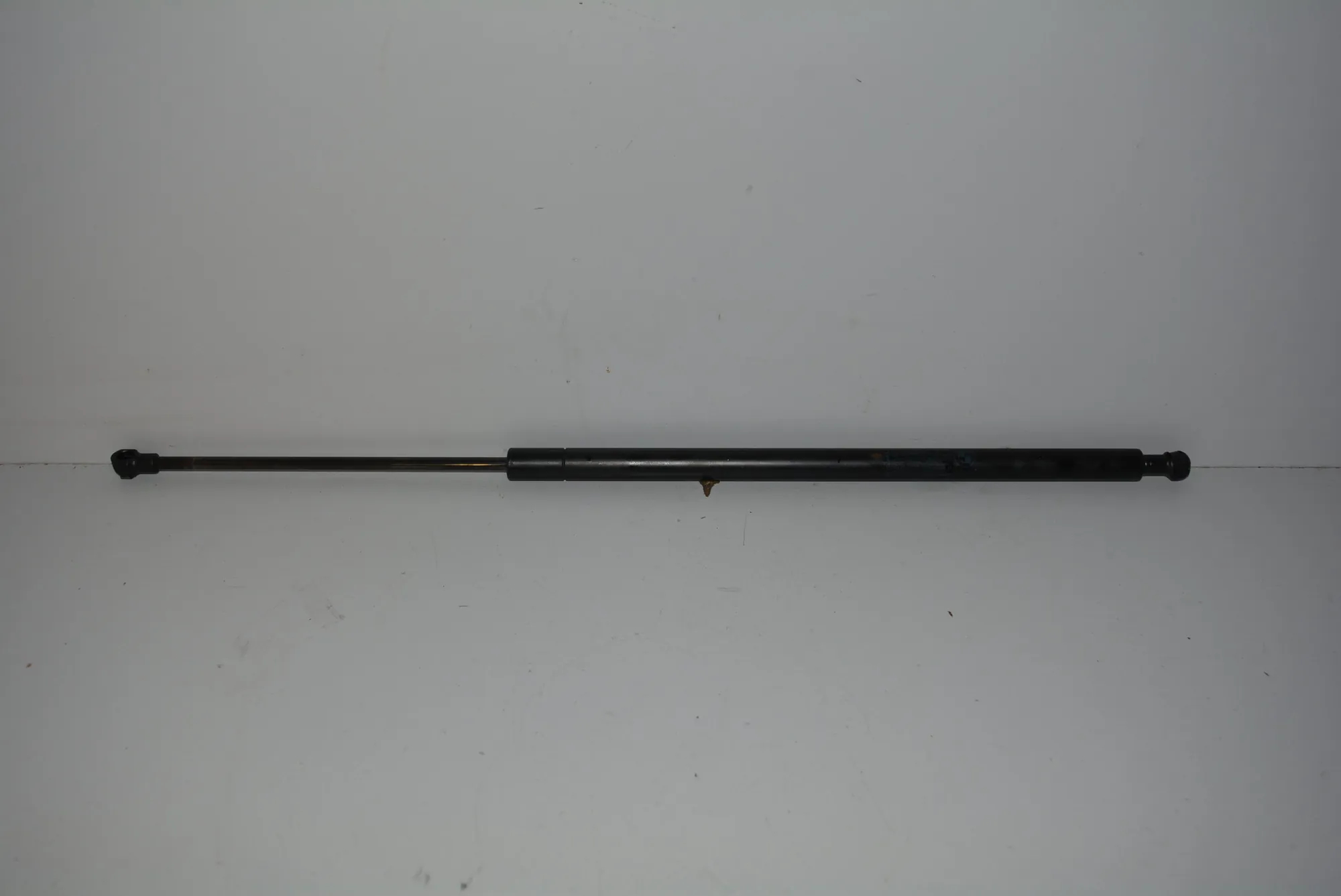 Right Side Tailgate Gas Strut – OEM 3400379 · BMW X3 (E83) 3.0 d 2005