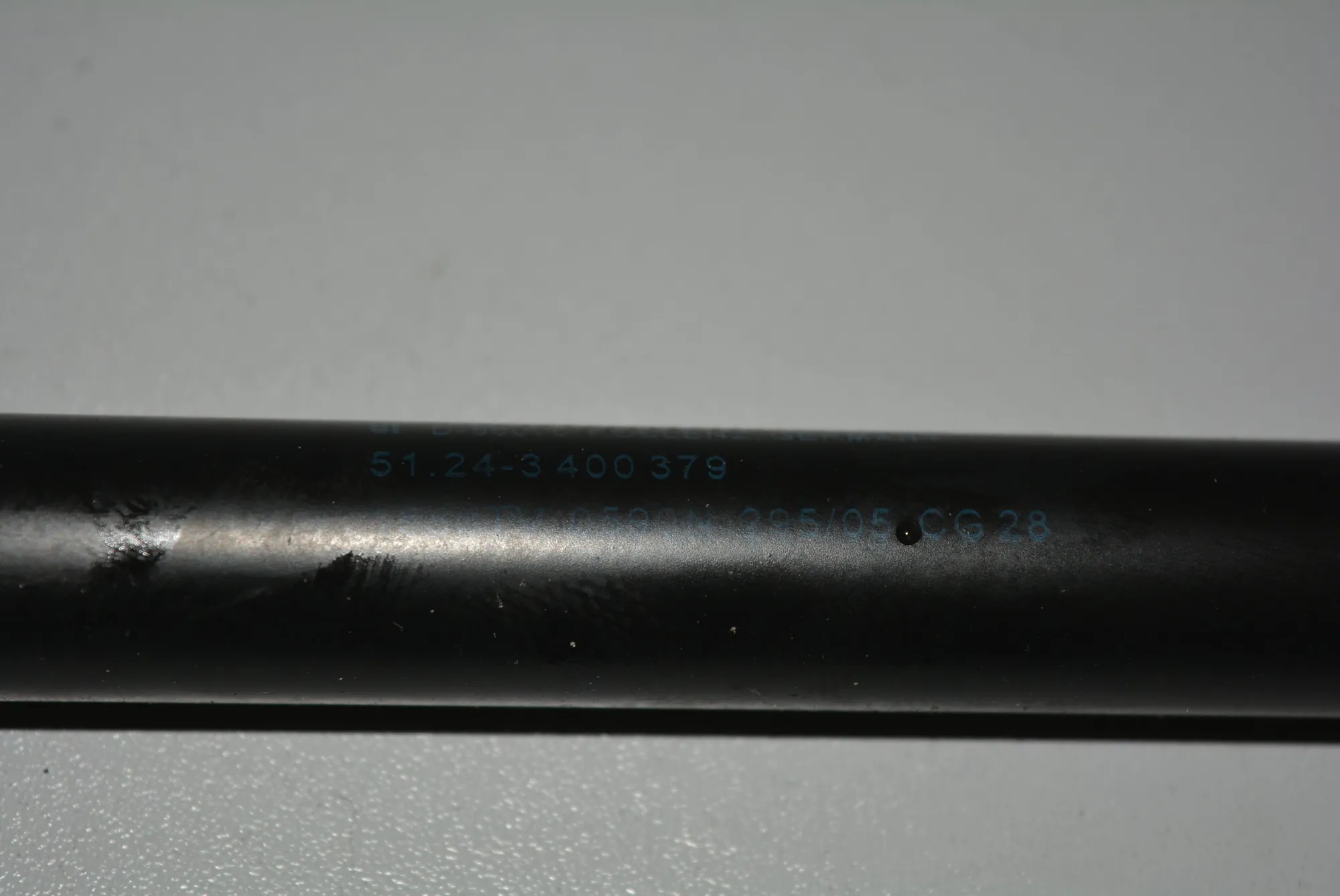 Right Side Tailgate Gas Strut – OEM 3400379 · BMW X3 (E83) 3.0 d 2005 – 2