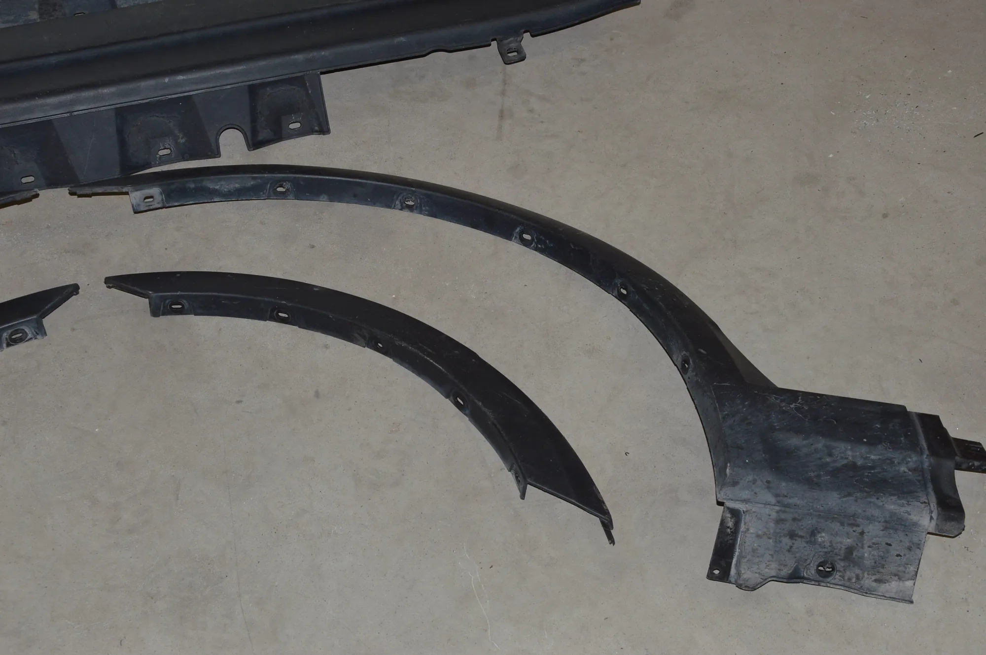 Left Side Plastic Sideskirt Cover – OEM 51713330865 · BMW X3 (E83) 3.0 d 2005 – 3