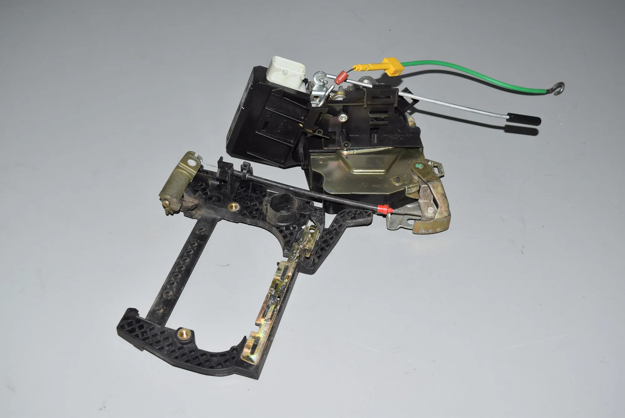 Front Right Door Lock · BMW 5 Touring (E39) 530 d 1999