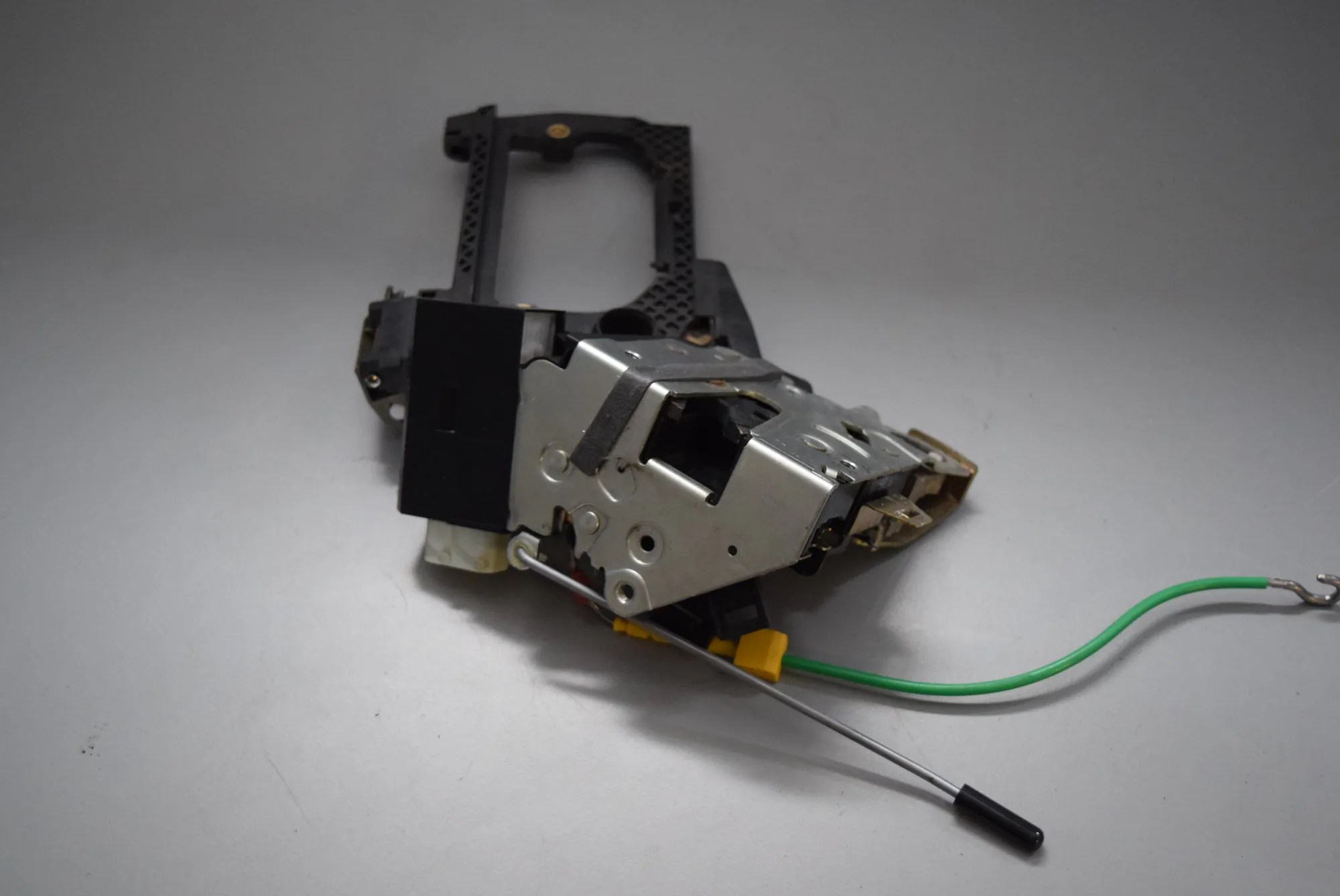 Front Right Door Lock · BMW 5 Touring (E39) 530 d 1999 – 2
