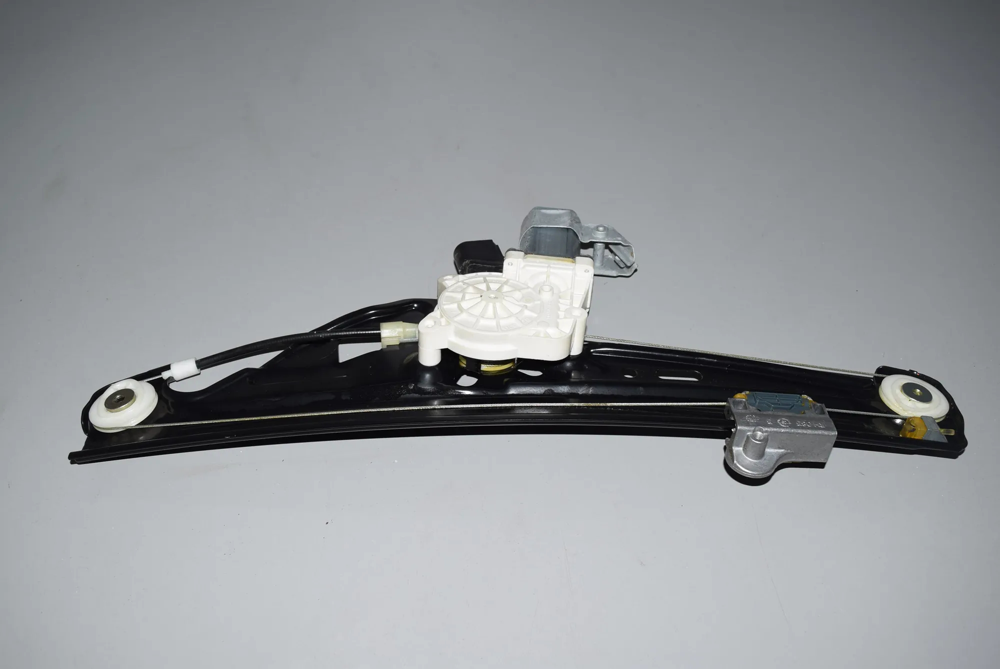 Rear Right Door Window Regulator – OEM 7075674 · BMW 5 (E60) 530 i 2005