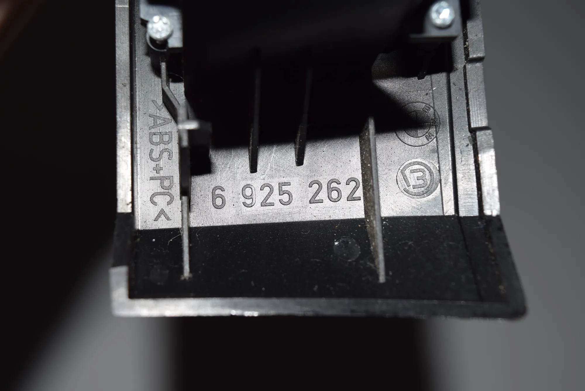 Headlight Switch Control Unit – OEM 6925262 · BMW 5 (E60) 530 i 2005 – 3
