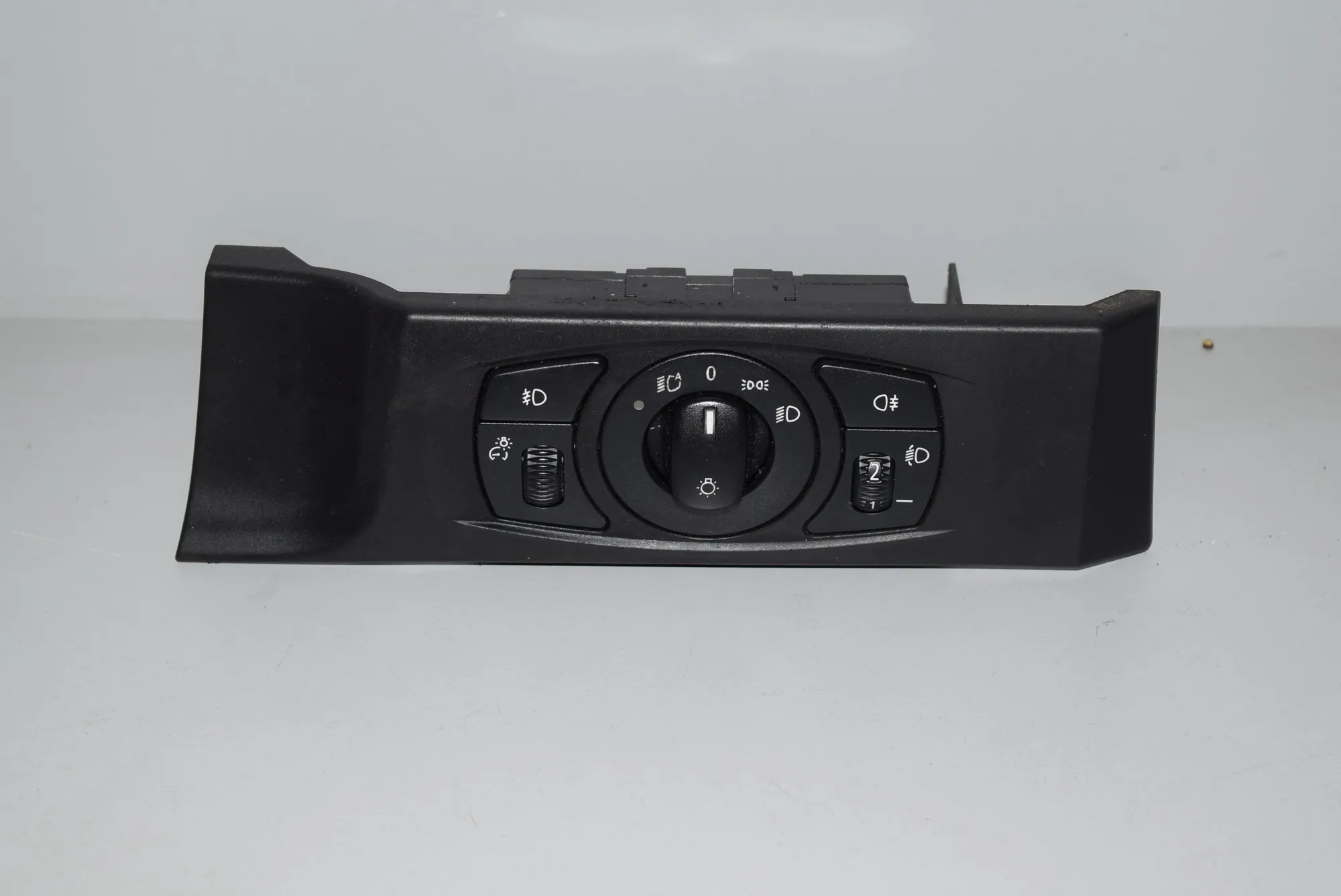 Headlight Switch Control Unit – OEM 6925262 · BMW 5 (E60) 530 i 2005