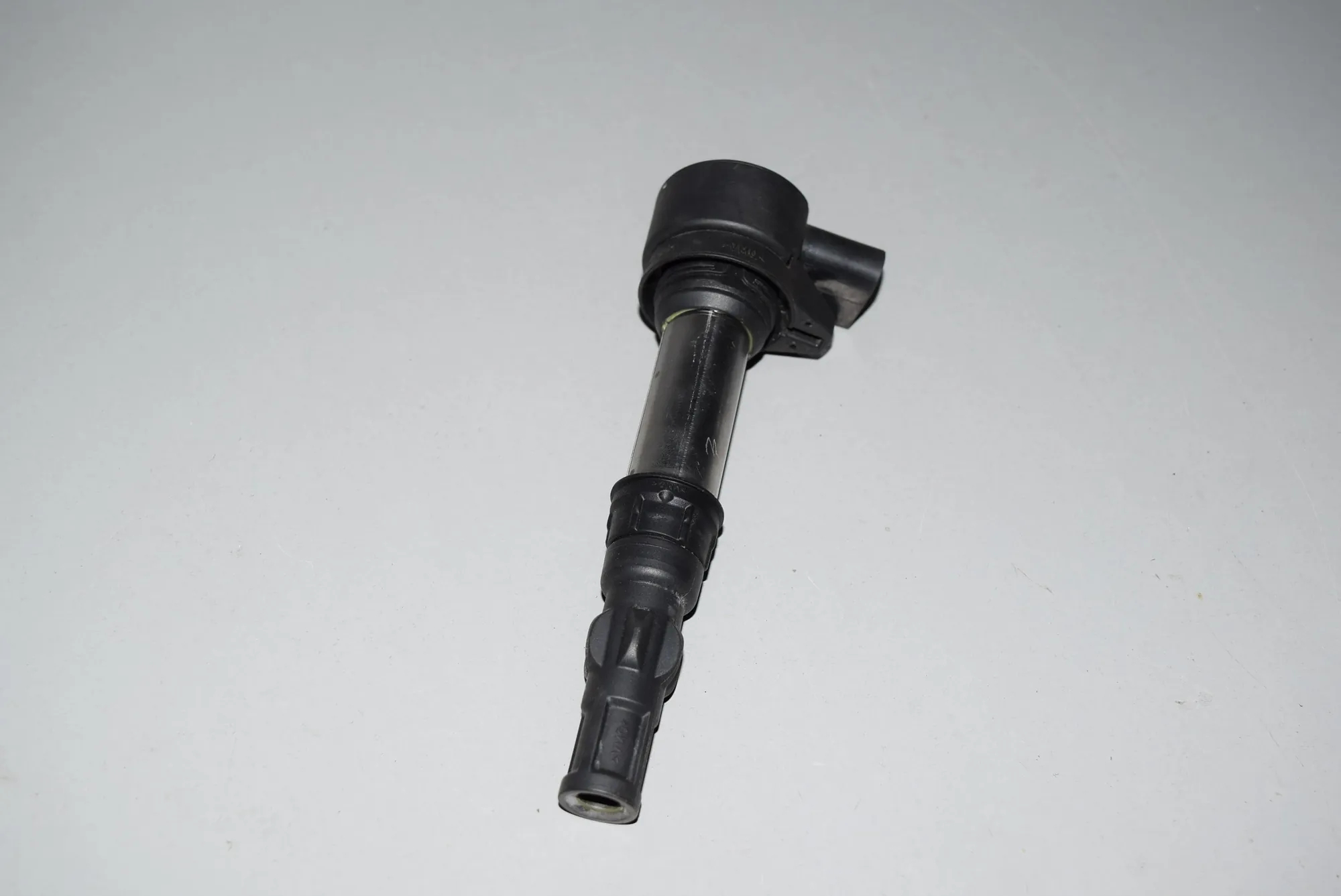 High Voltage Ignition Coil – OEM 7838388 · BMW 3 (E90) BMW 3 (E90) M3 2008 – 6