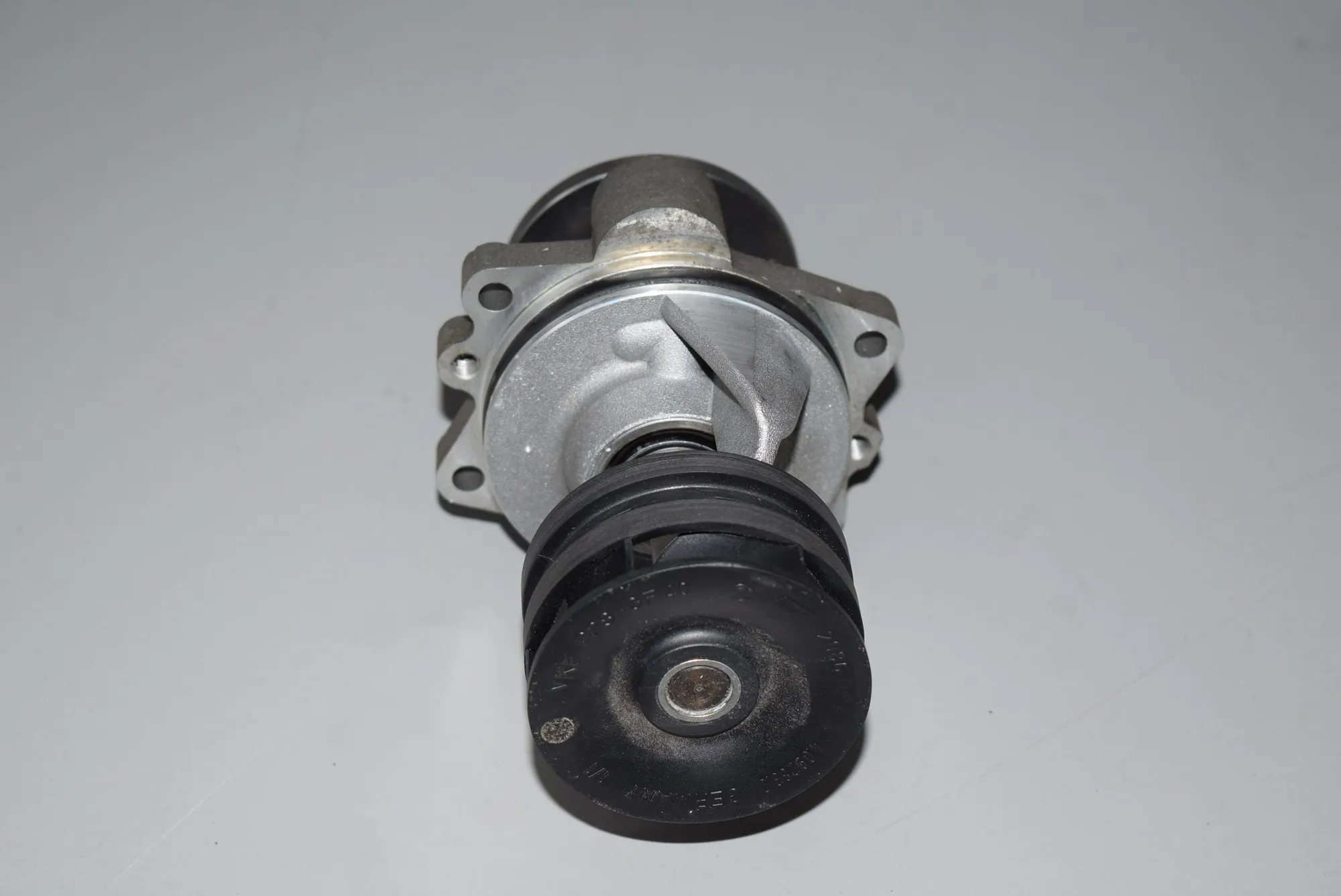 Water Pump – OEM 11517838201 · BMW 3 (E90) BMW 3 (E90) M3 2008 – 3