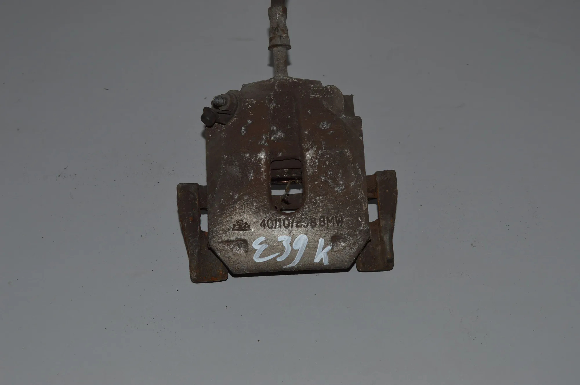 Rear Left Brake Caliper · BMW 5 (E39) 523 i 1998