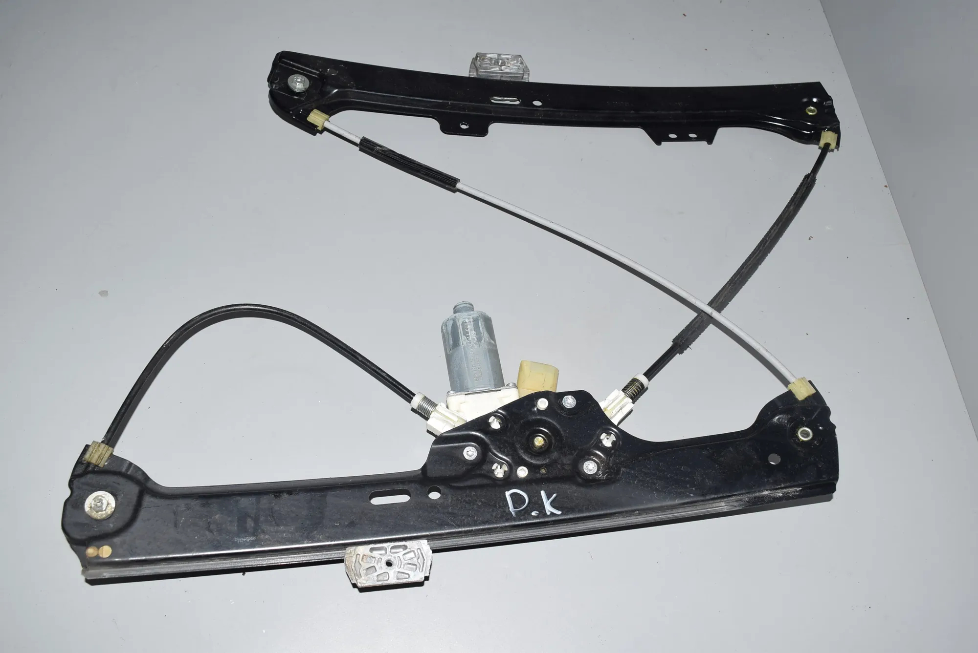 Front Left Door Window Regulator – OEM 7184383 · BMW 5 (E60) 520 d 2008