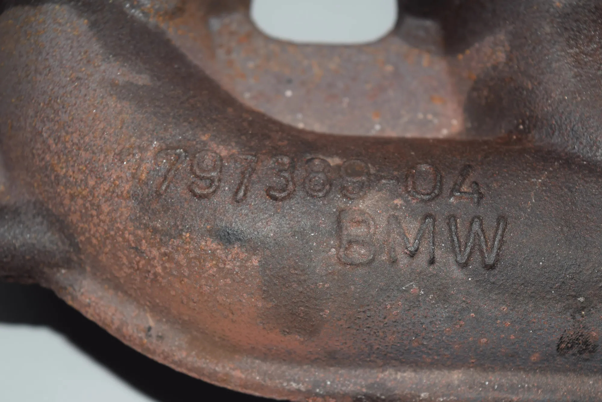 Exhaust Manifold – OEM 7797389 · BMW 5 (E60) 520 d 2008 – 3