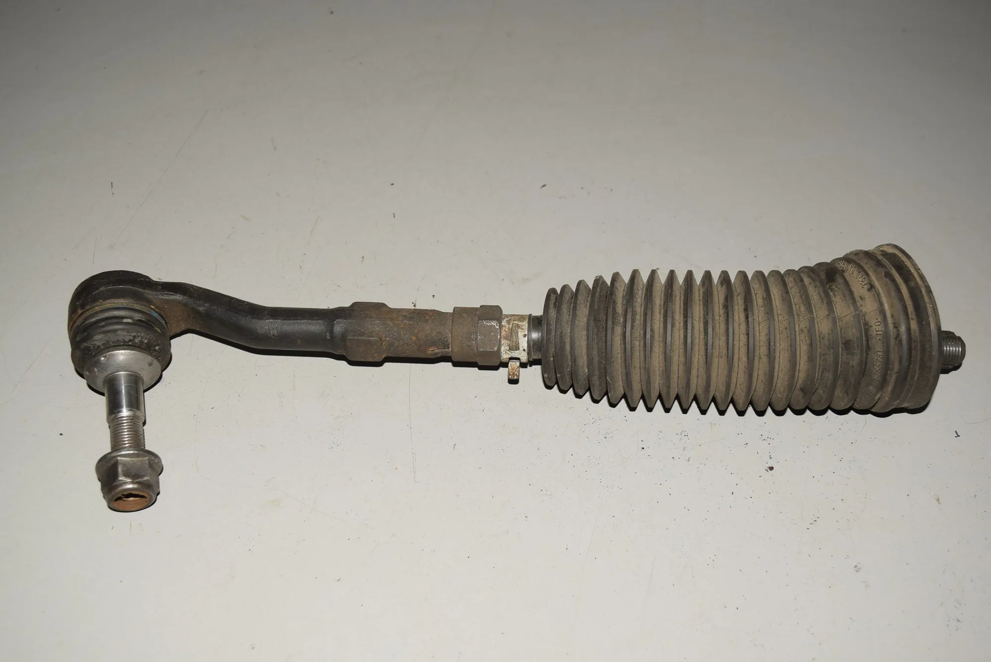 Left Side Steering Tie Rod – OEM 6777479 · BMW 5 (E60) 520 d 2008