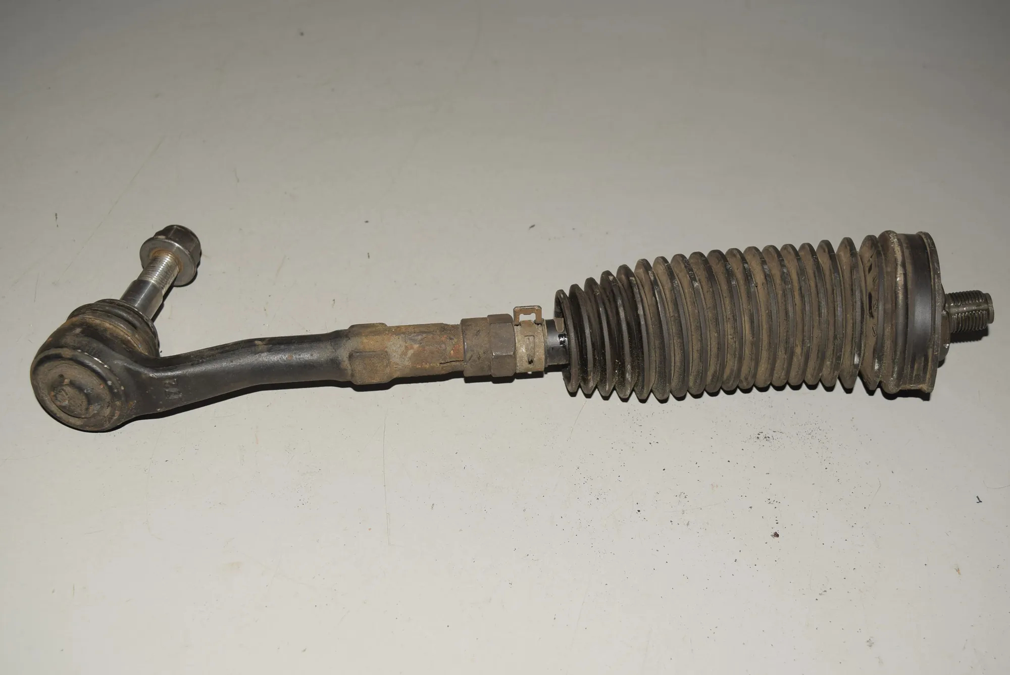 Left Side Steering Tie Rod – OEM 6777479 · BMW 5 (E60) 520 d 2008 – 2
