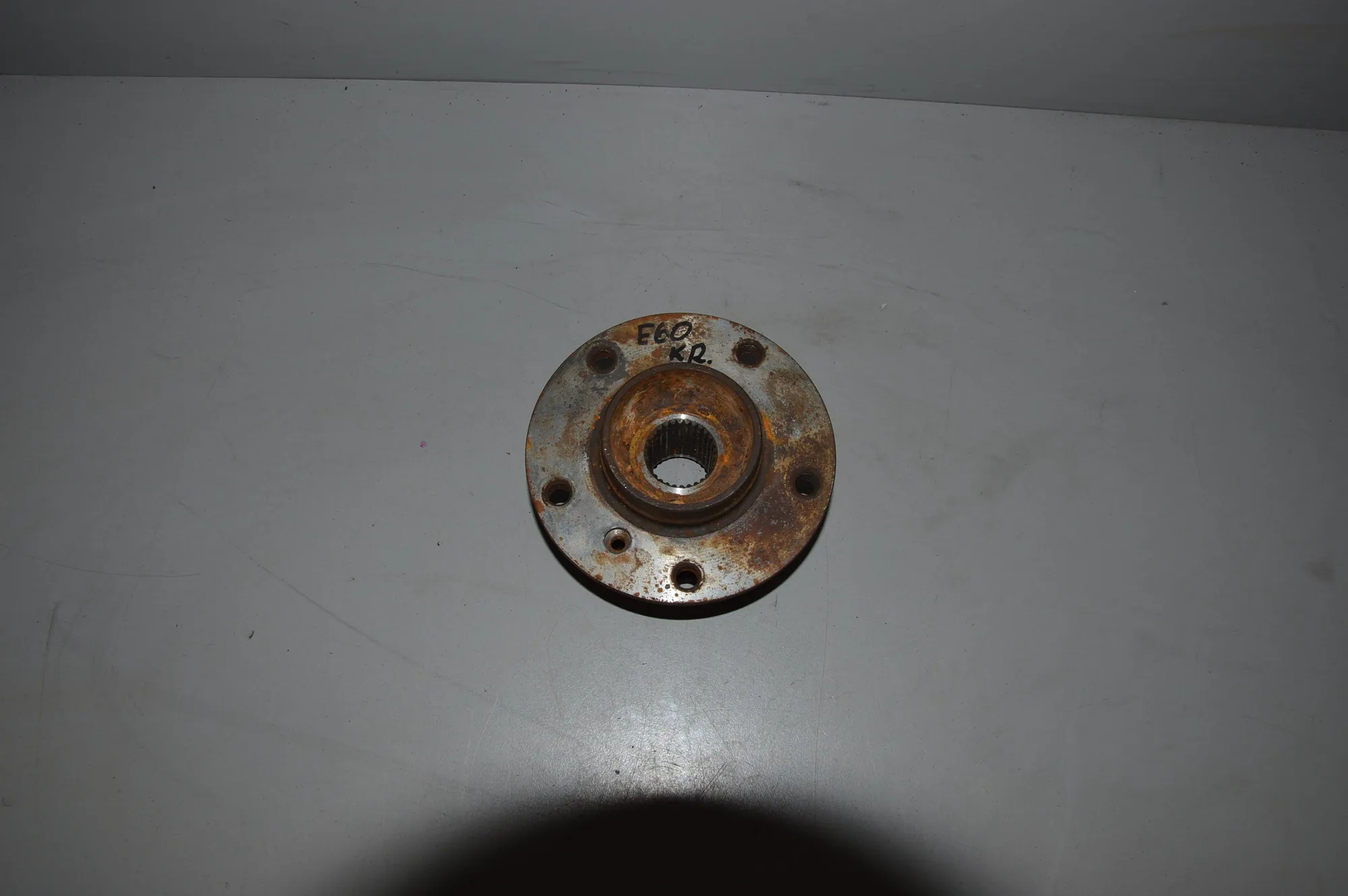 Rear Left Wheel Bearing – OEM 31226765601 · BMW 5 (E60) 520 d 2008