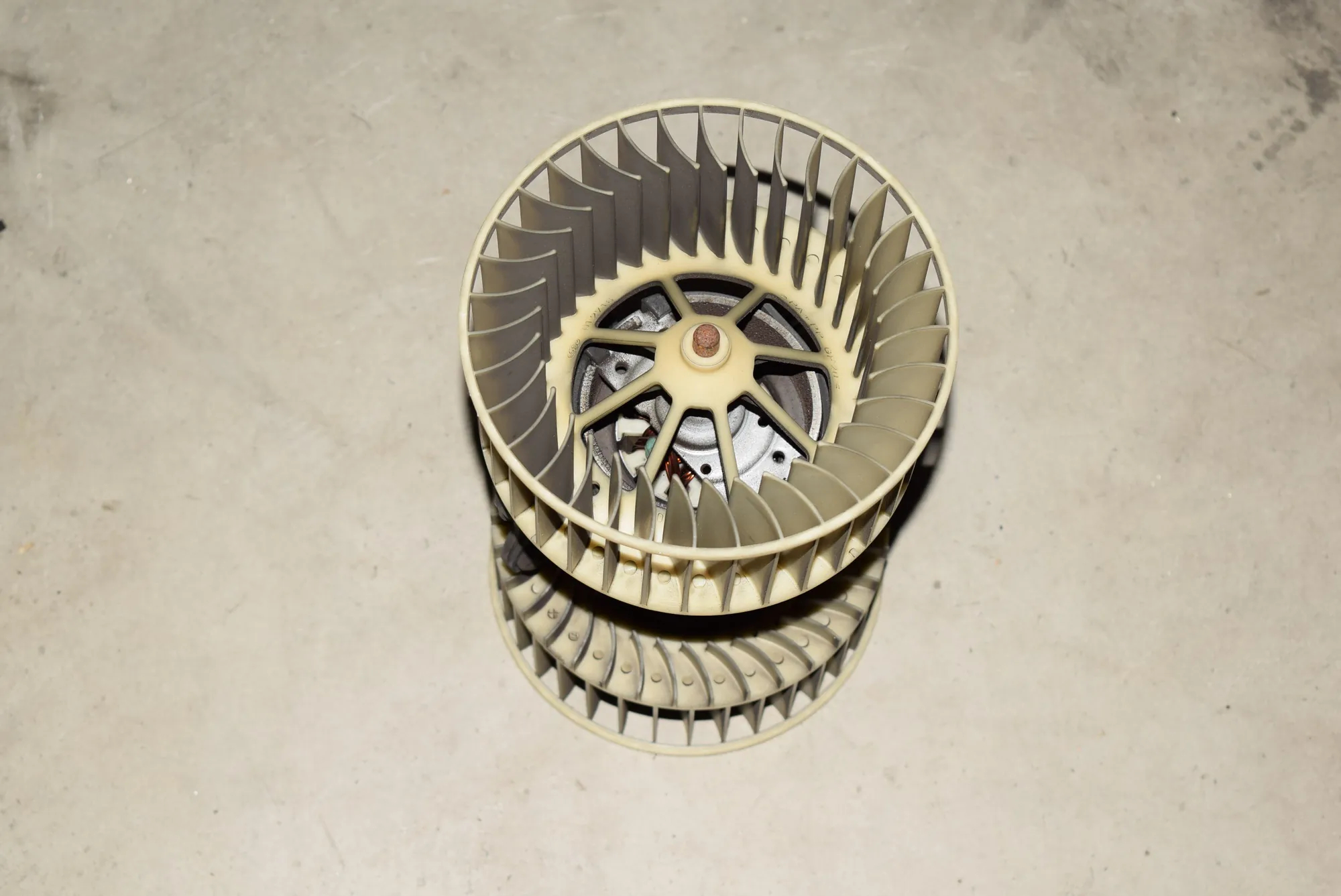 Heater Blower Fan – OEM 64118385558 · BMW 5 Touring (E39) 530 d 2000