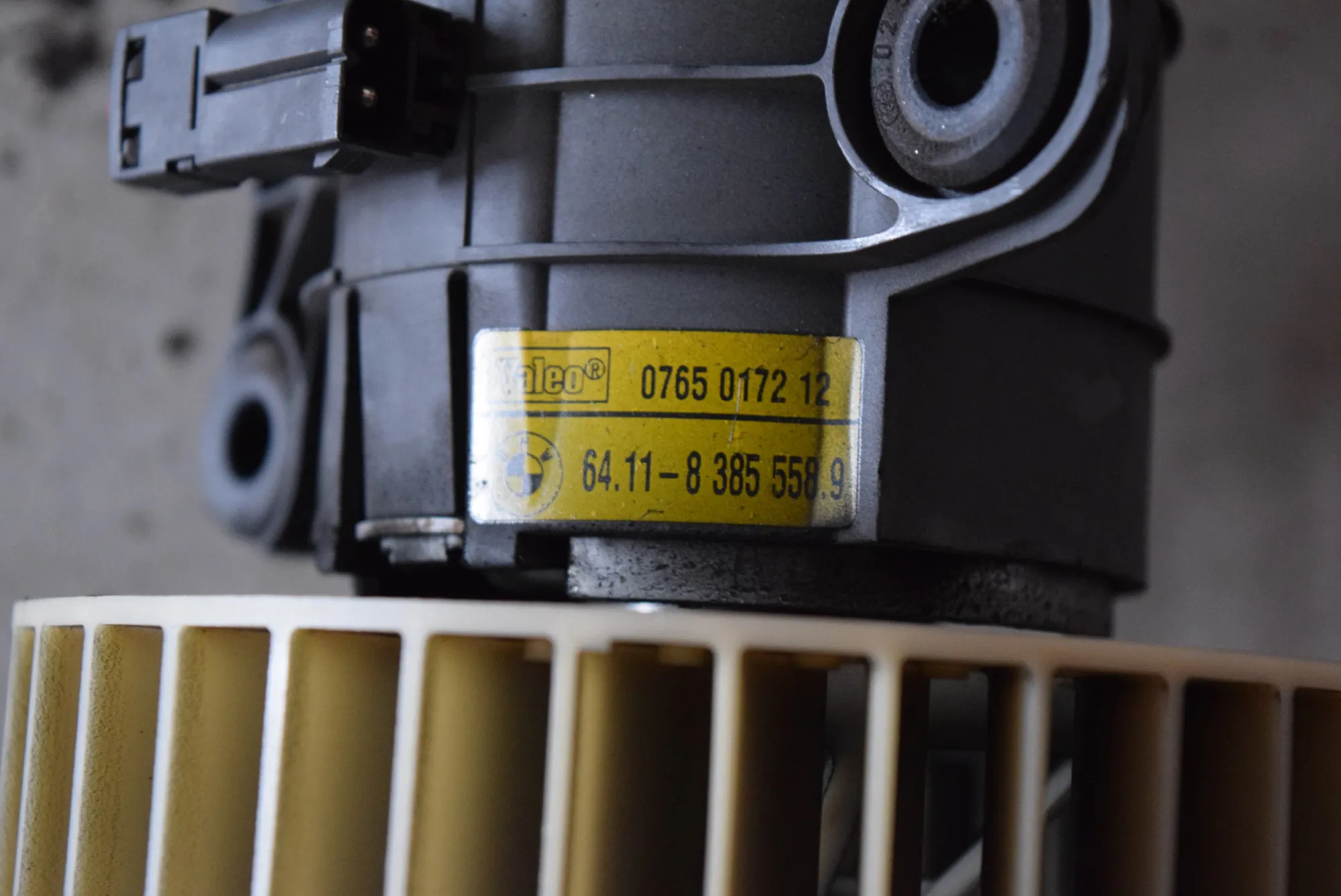Heater Blower Fan – OEM 64118385558 · BMW 5 Touring (E39) 530 d 2000 – 2
