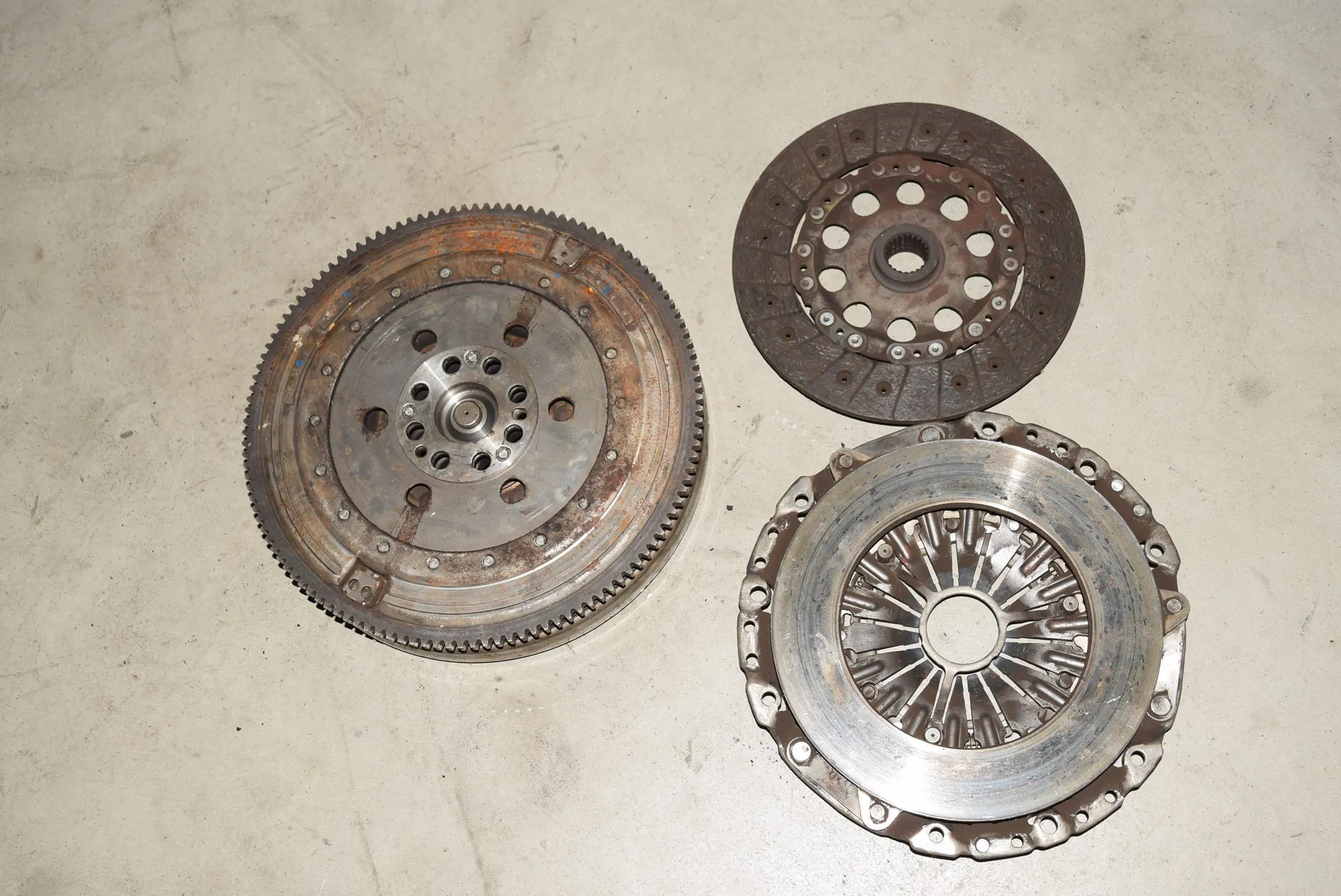 Clutch Kit – OEM 757747902 · BMW 1 (E87) BMW 1 (E87) 2007 – 3