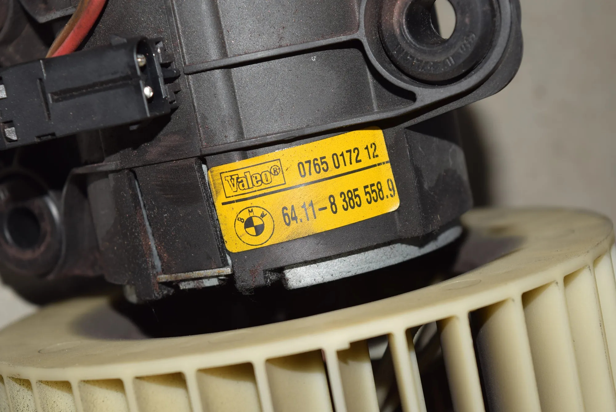 Heater Blower Fan – OEM 64118385558 · BMW 5 (E39) 540 i 2001 – 3
