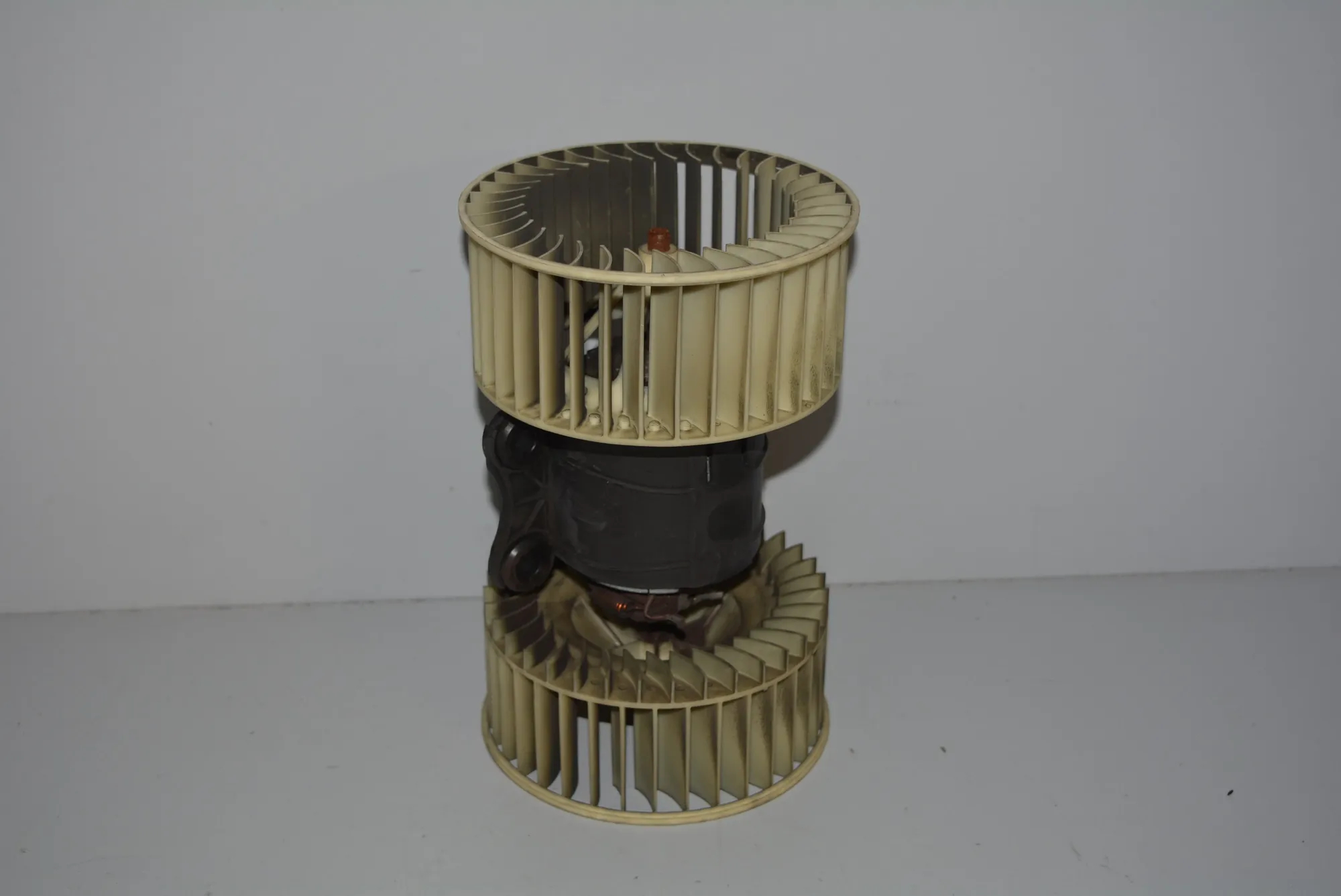 Heater Blower Fan – OEM 8385558 · BMW 5 (E39) 535 i 2000