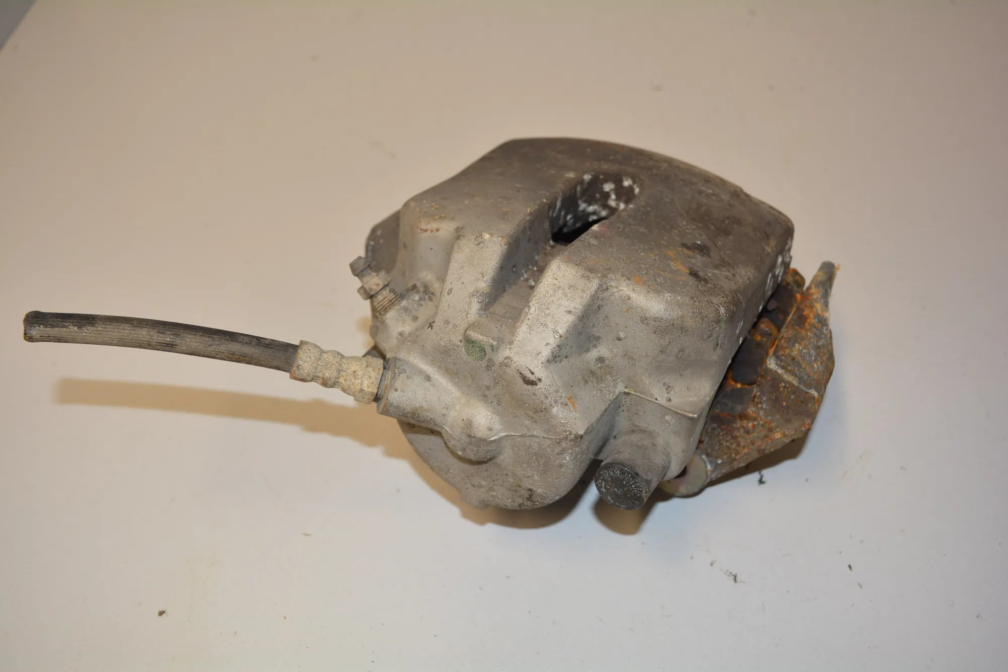 Front Right Brake Caliper · BMW 5 Touring (E39) 525 d 2001 – 2