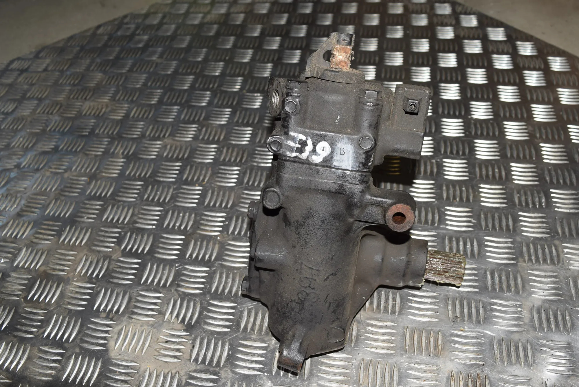 Steering Rack – OEM 1095191 · BMW 5 (E39) BMW 5 (E39) 540 i 1999 – 2