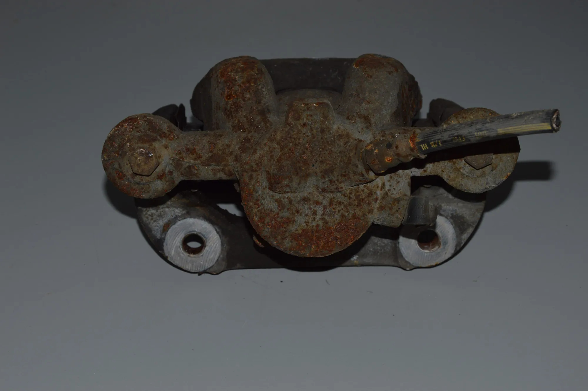 Front Left Brake Caliper – OEM 34116774681 · BMW 1 (E87) 118 d 2009 – 2