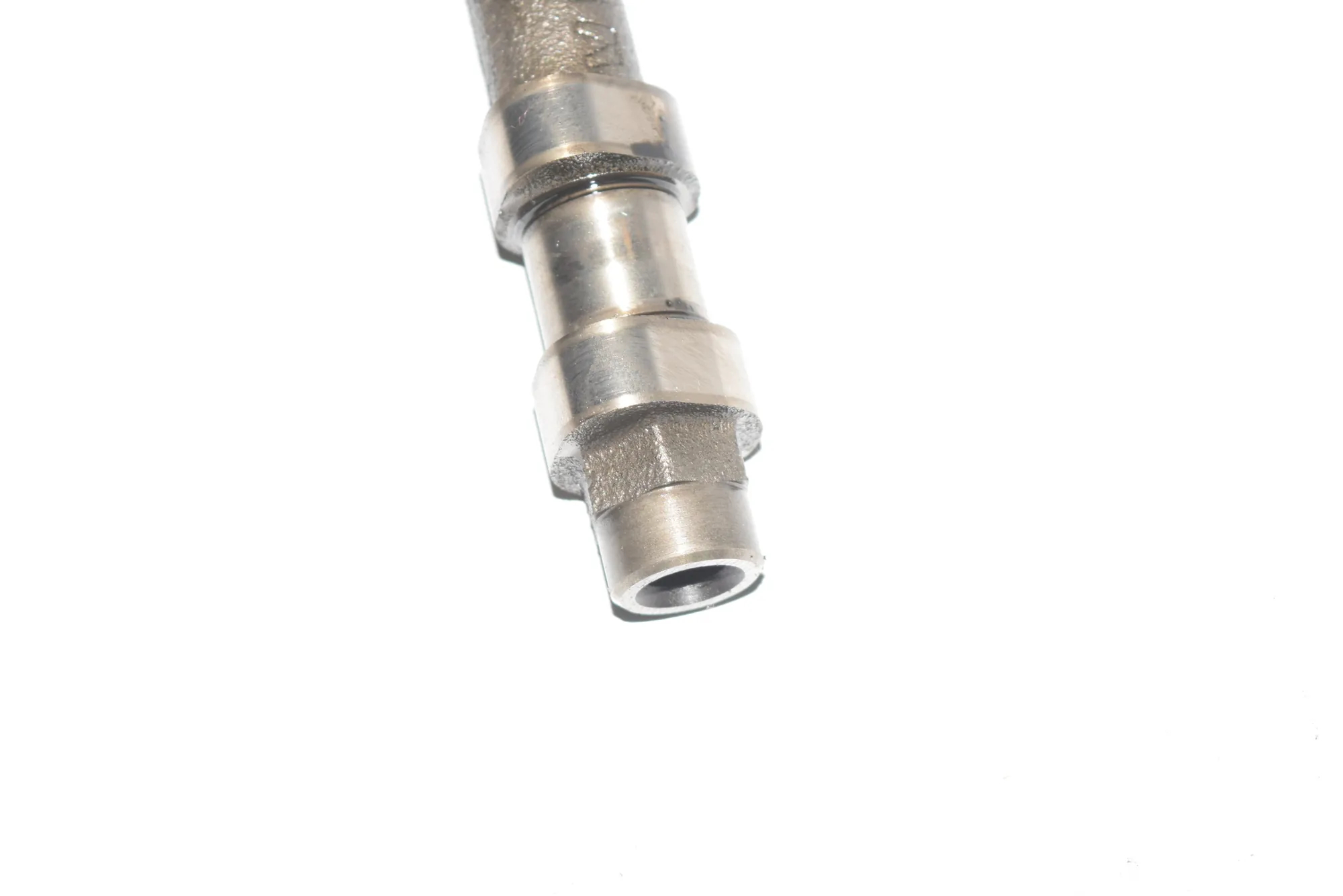 Intake Camshaft – OEM 2247052 · BMW 5 (E39) 2002 – 3