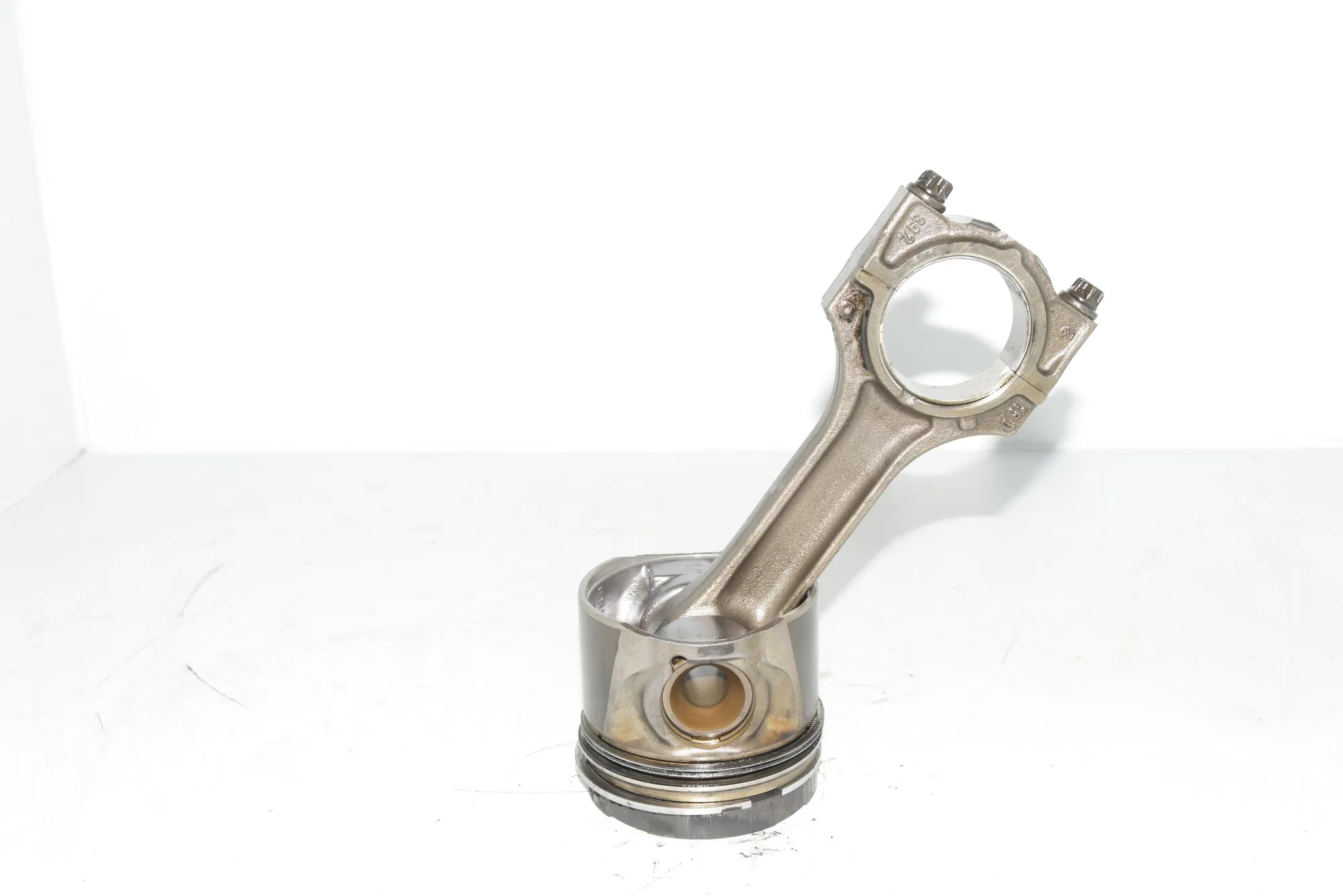 Piston – OEM WBADL01030GY12338 · BMW 5 (E39) 2002 – 3