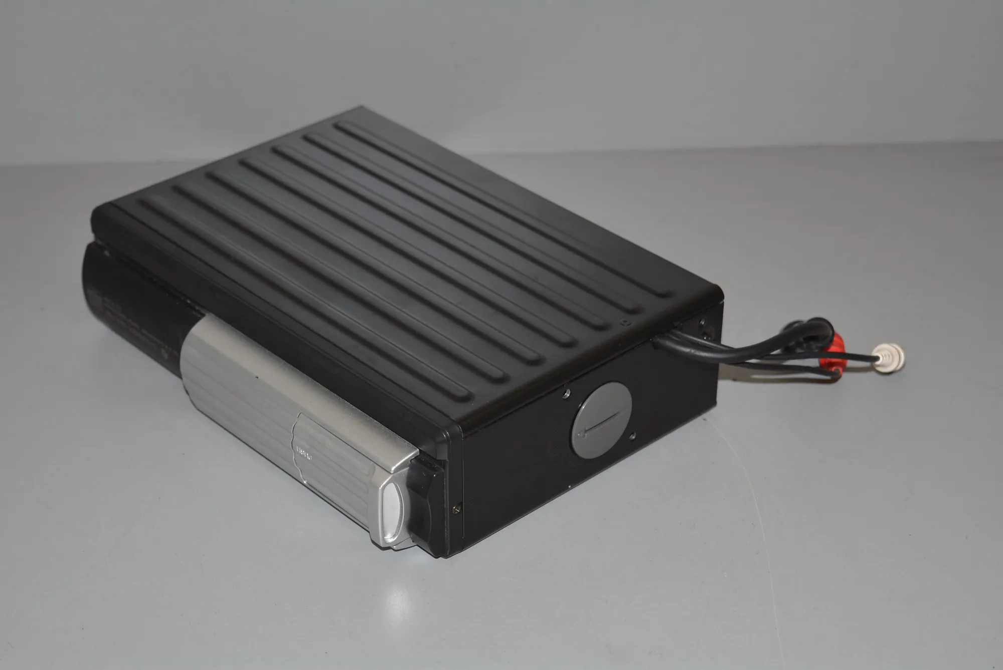 CD Changer – OEM NERA · BMW 5 (E39) 530 i 2001 – 2