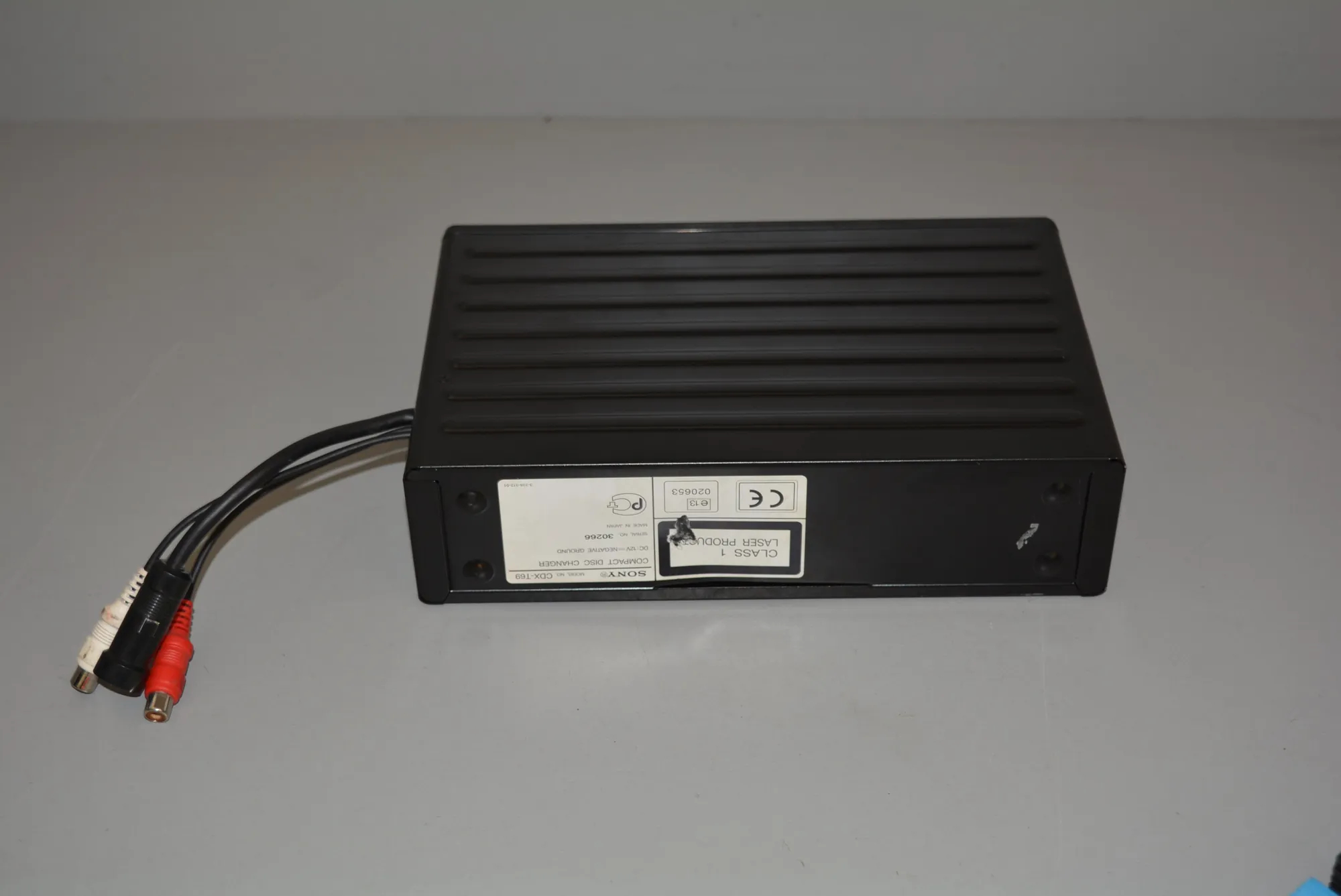 CD Changer – OEM NERA · BMW 5 (E39) 530 i 2001