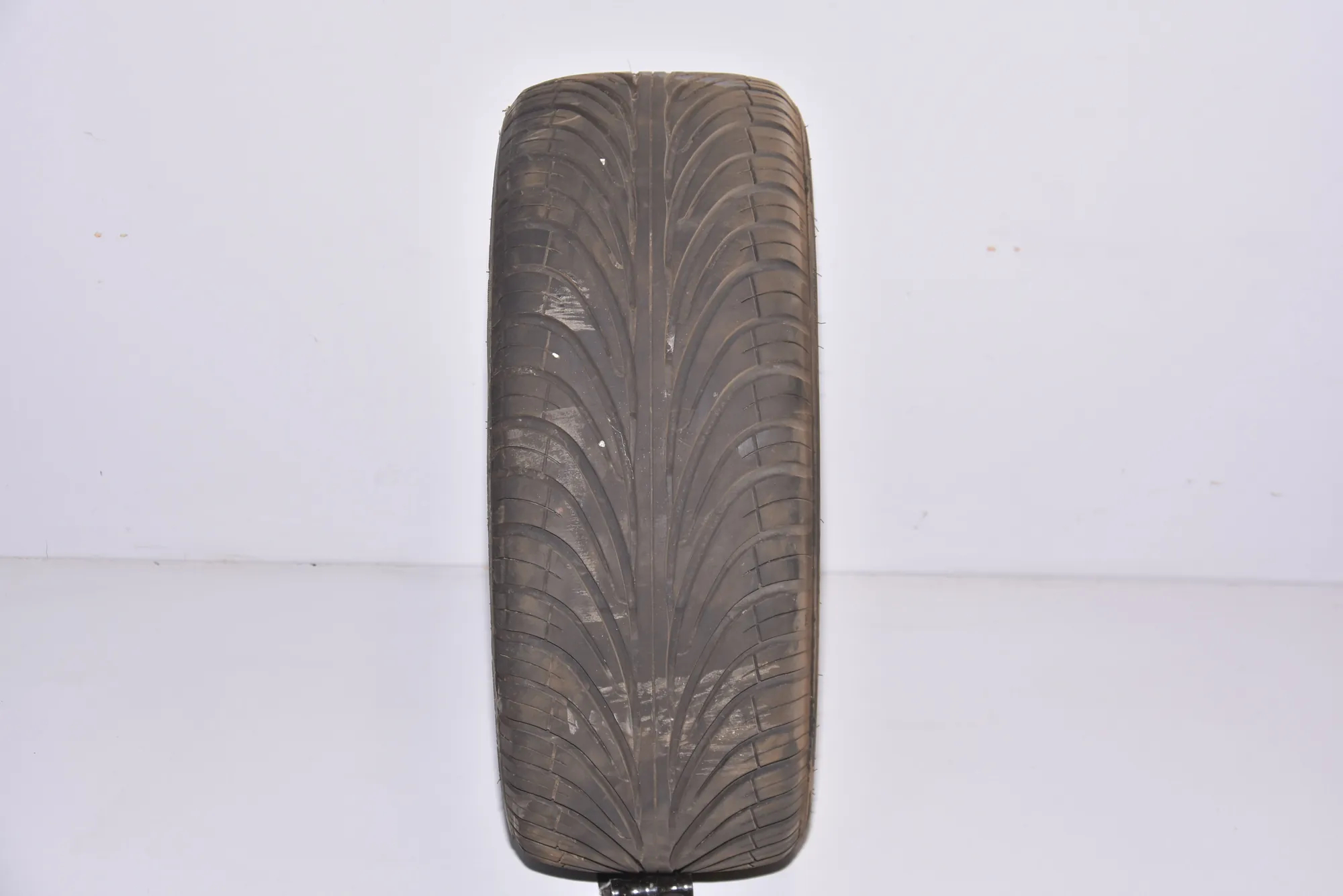 Tire · BMW 5 (E39) 525 d 2003
