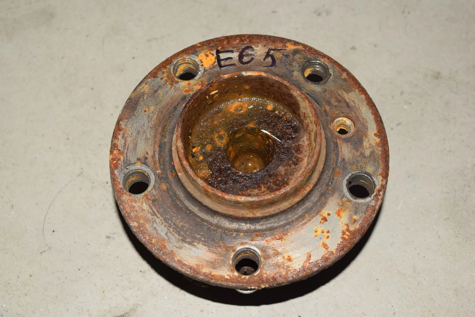 Front Right Wheel Bearing · BMW 7 (E65, E66, E67) BMW 7 (E65, E66, E67) 745 i, Li 2002