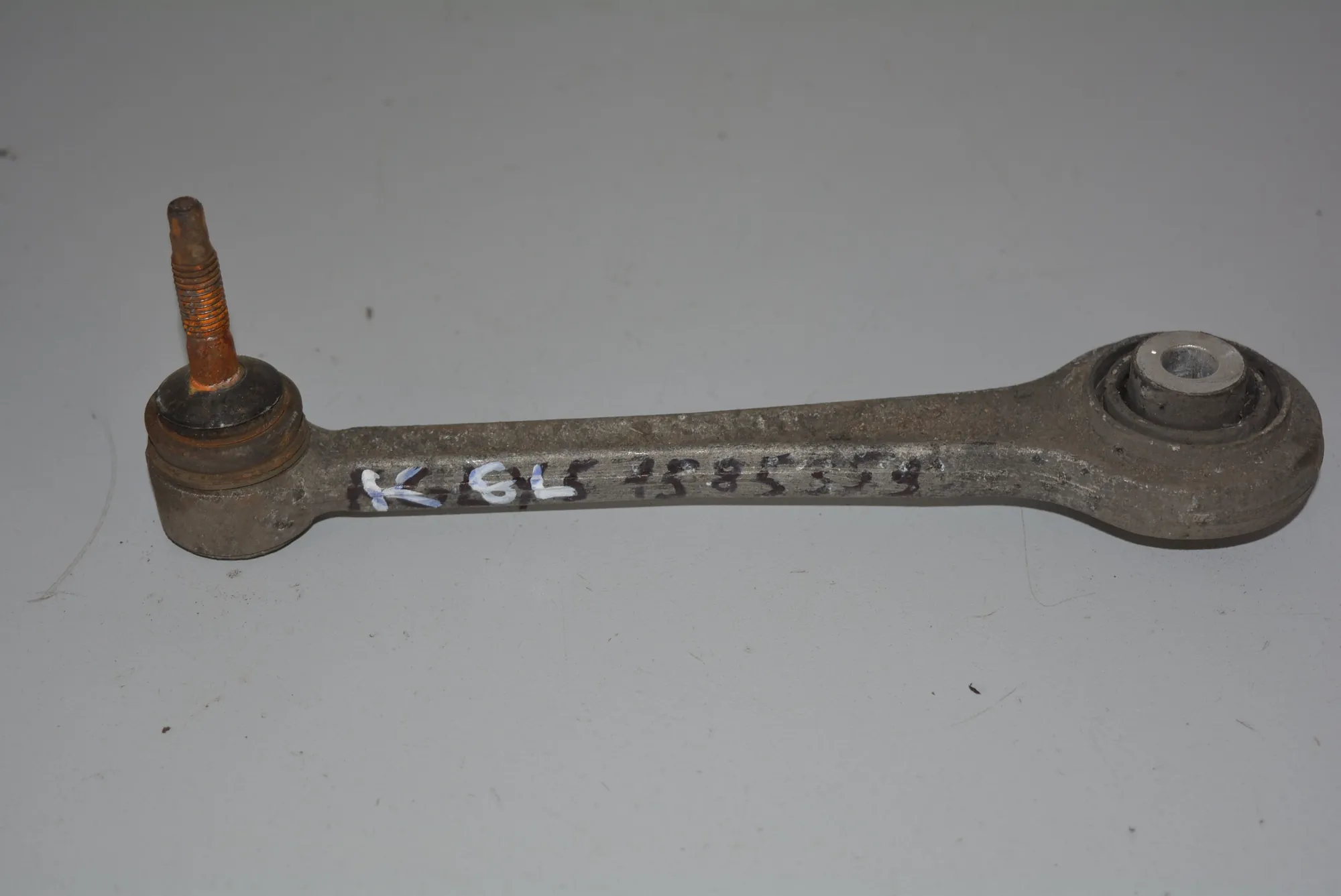 Rear Left Control Arm · BMW X5 (E53) 4.6 is 2003