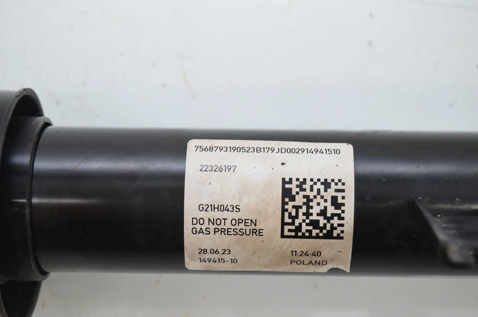 Rear Left Shock Absorber – OEM 6879319 · BMW 3 Touring (G21) (2019 - -) 320 i 2023 – 4