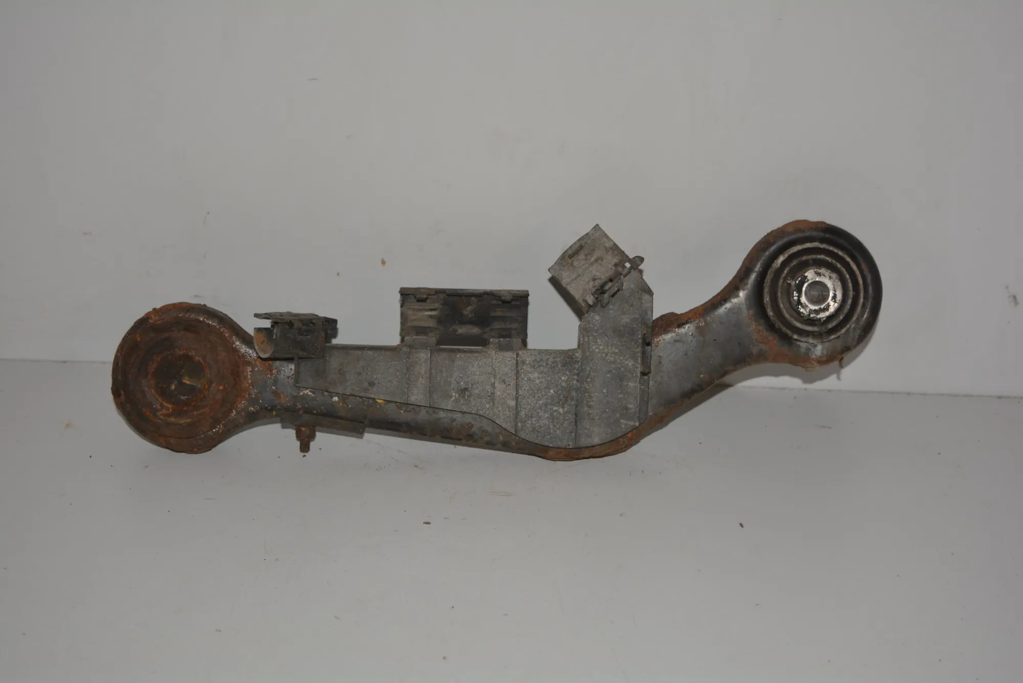 Rear Left Control Arm · BMW X5 (E53) 4.6 is 2003