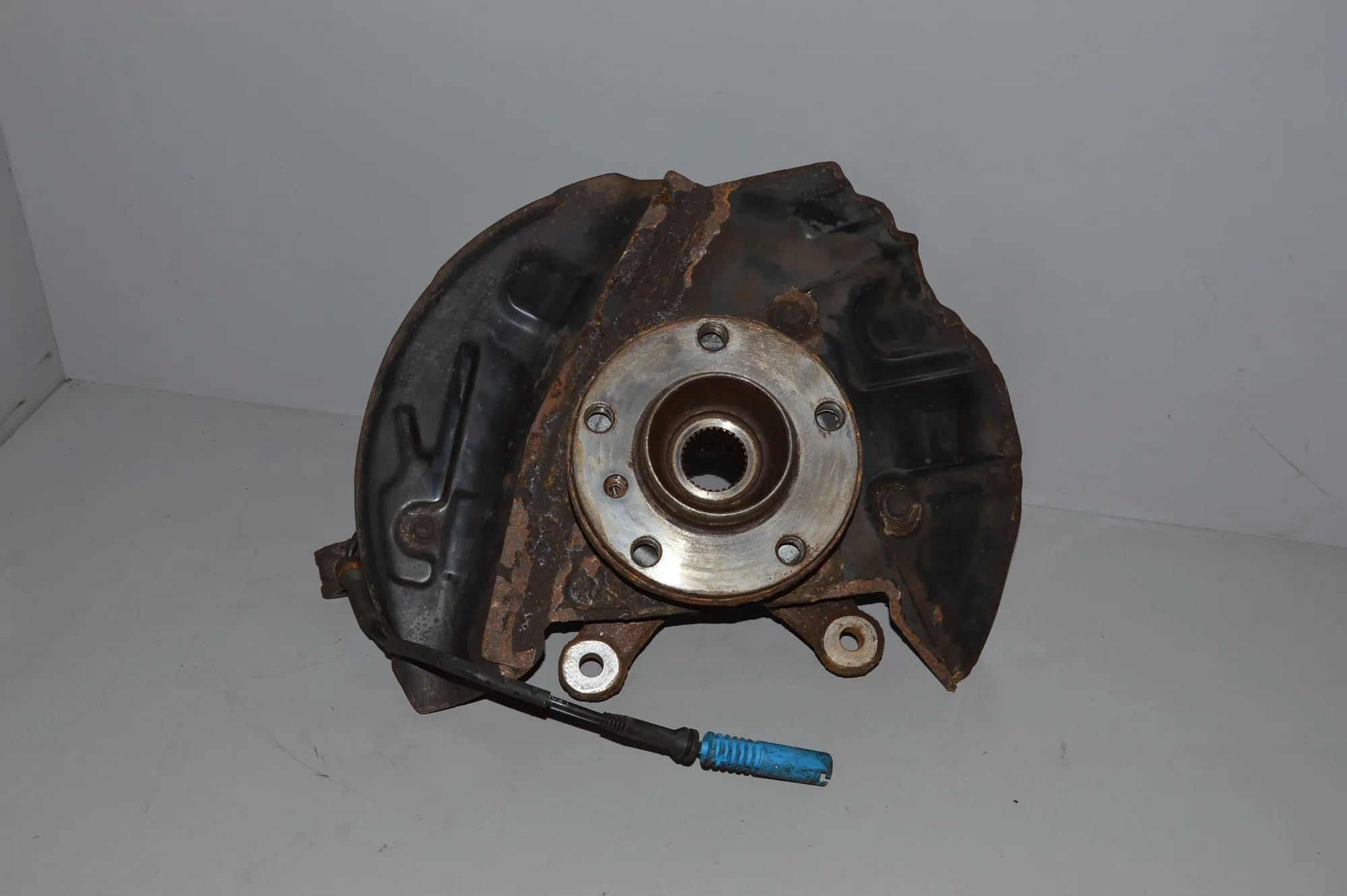 Front Right Wheel Hub · BMW X5 (E53) 3.0 i 2003 – 3