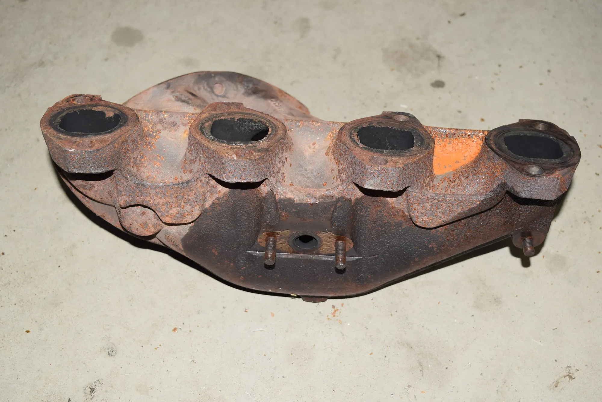 Exhaust Manifold – OEM 1732924 · BMW 3 (E46) BMW 3 (E46) 318 i 2000 – 2