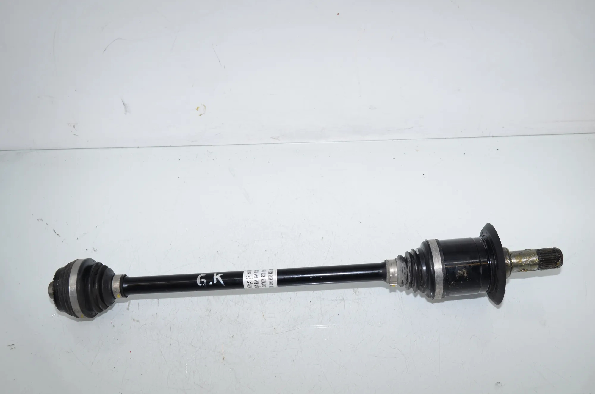 Rear Left Driveshaft – OEM 8482603 · BMW 3 Touring (G21) (2019 - -) 320 i 2023
