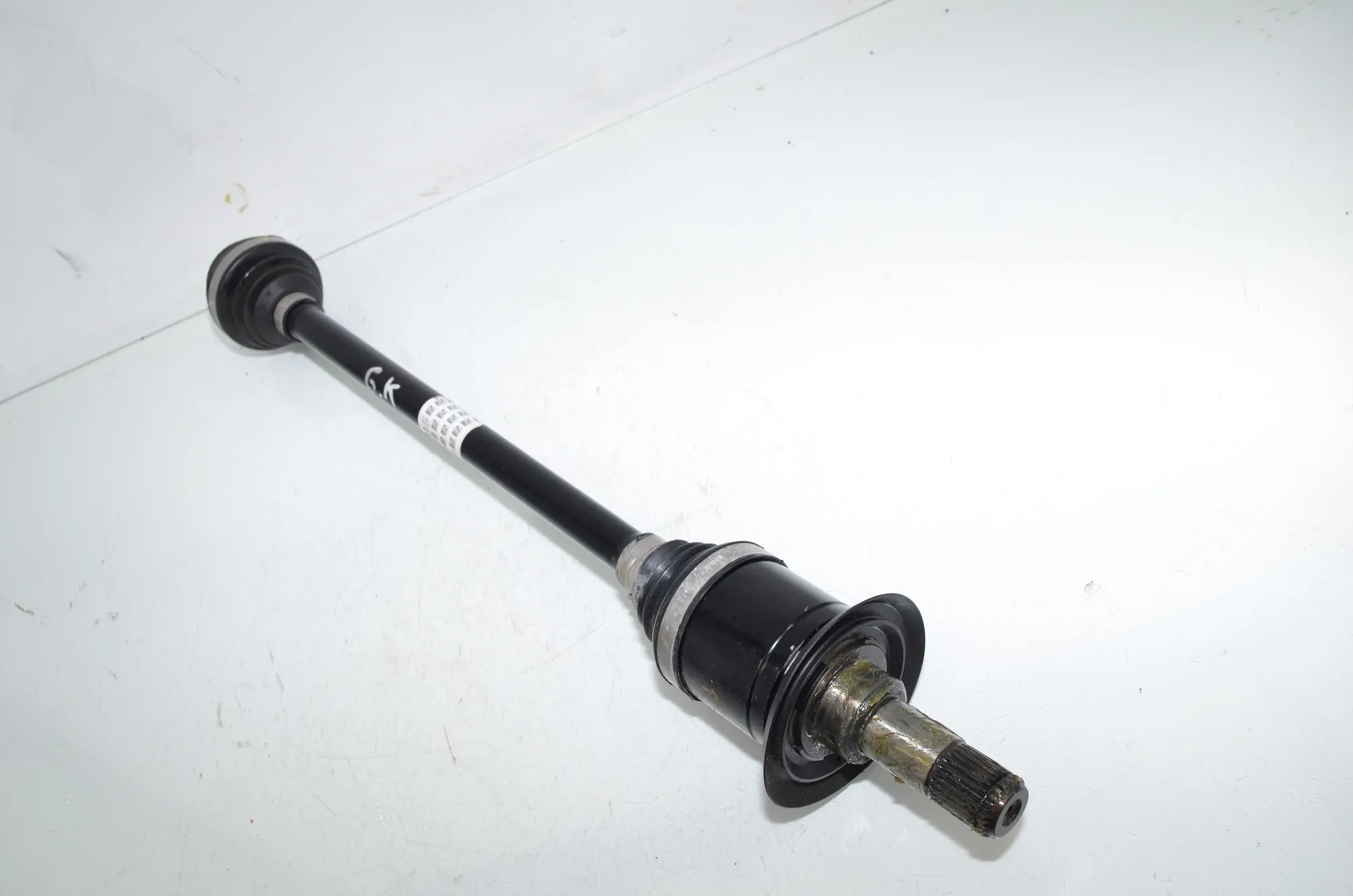 Rear Left Driveshaft – OEM 8482603 · BMW 3 Touring (G21) (2019 - -) 320 i 2023 – 2
