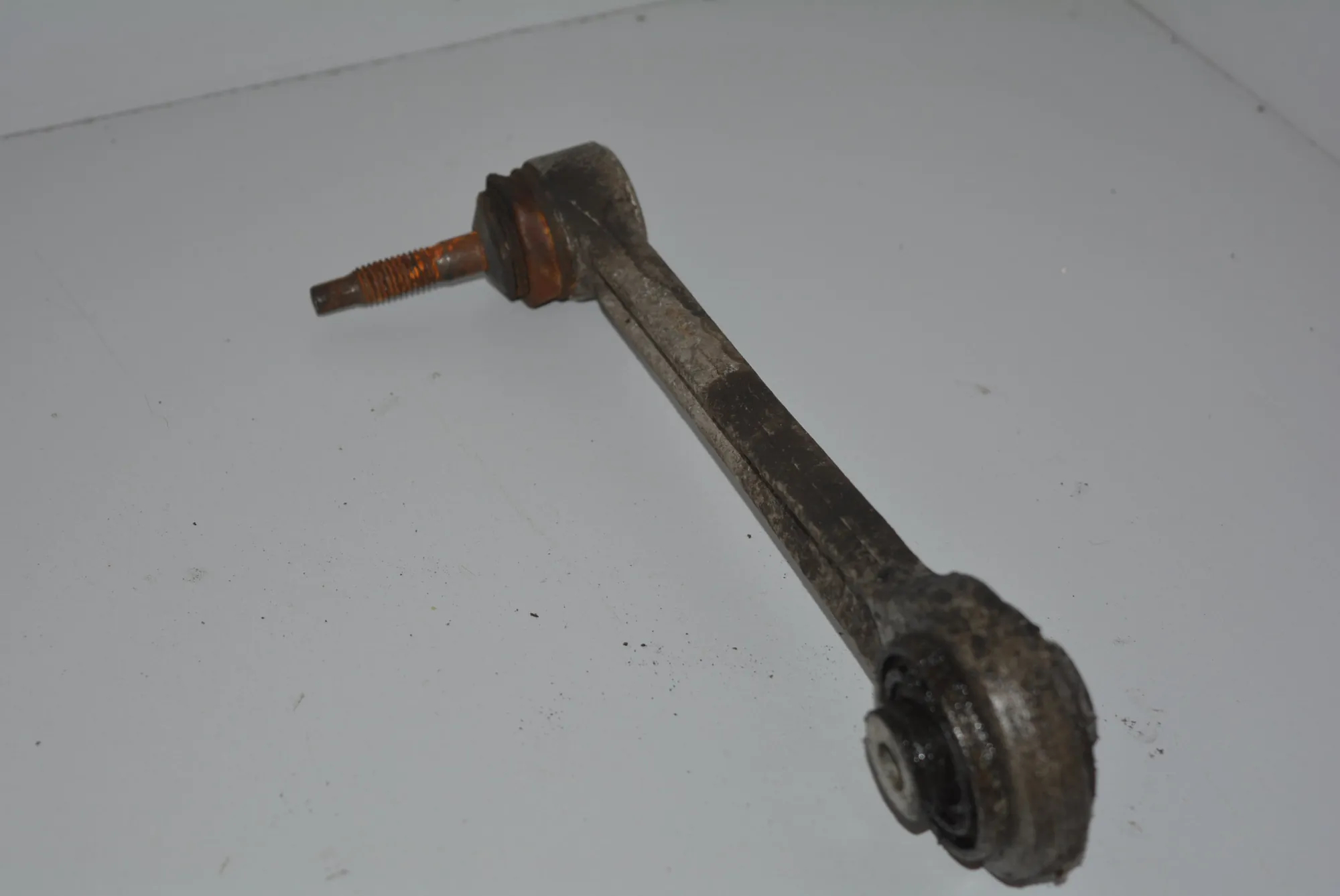 Rear Right Control Arm · BMW 7 (E65, E66, E67) BMW 7 (E65, E66, E67) 745 i, Li 2002 – 4