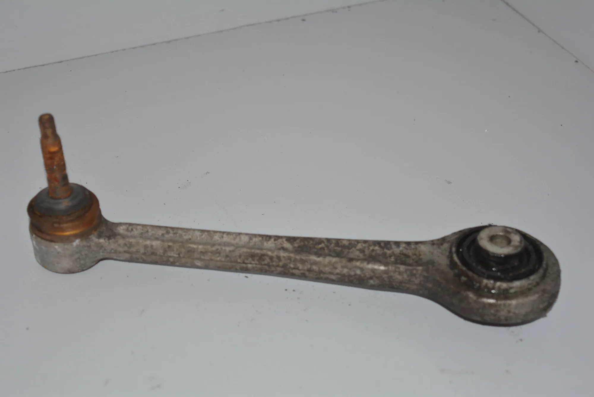 Rear Right Control Arm · BMW 7 (E65, E66, E67) BMW 7 (E65, E66, E67) 745 i, Li 2002 – 2