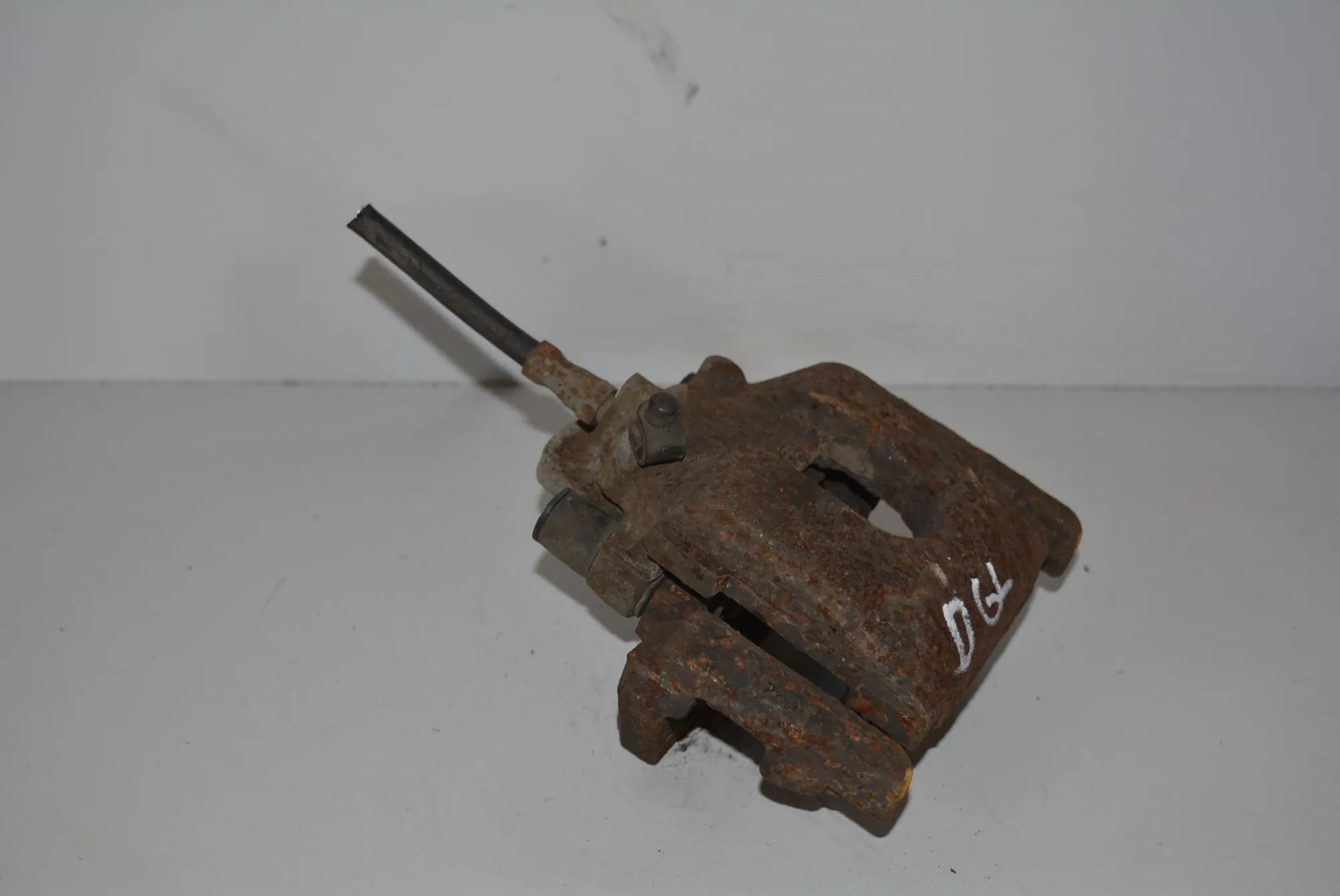 Rear Right Brake Caliper · BMW 7 (E65, E66, E67) BMW 7 (E65, E66, E67) 745 i, Li 2002 – 2