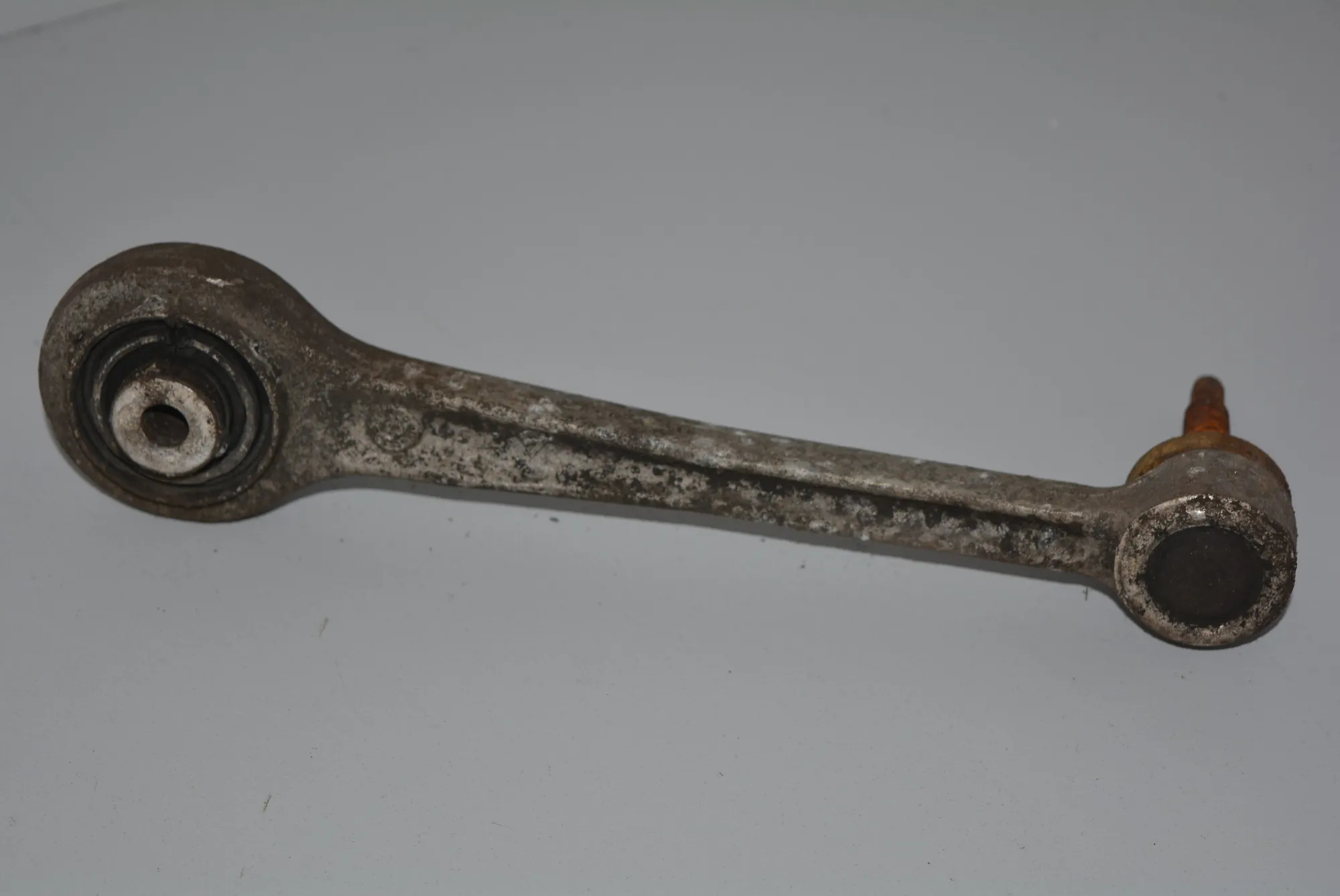 Rear Left Control Arm · BMW 7 (E65, E66, E67) BMW 7 (E65, E66, E67) 745 i, Li 2002 – 2