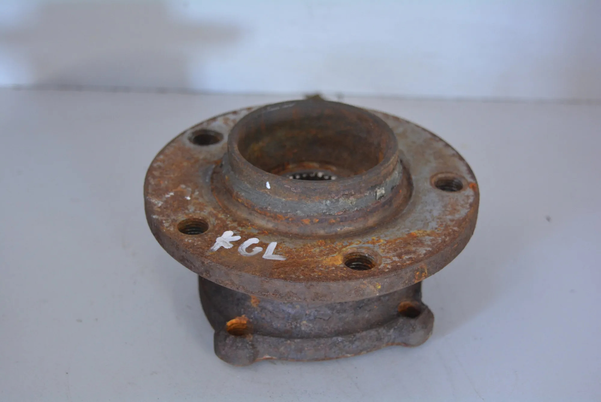 Rear Left Wheel Bearing · BMW 7 (E65, E66, E67) BMW 7 (E65, E66, E67) 745 i, Li 2002 – 2