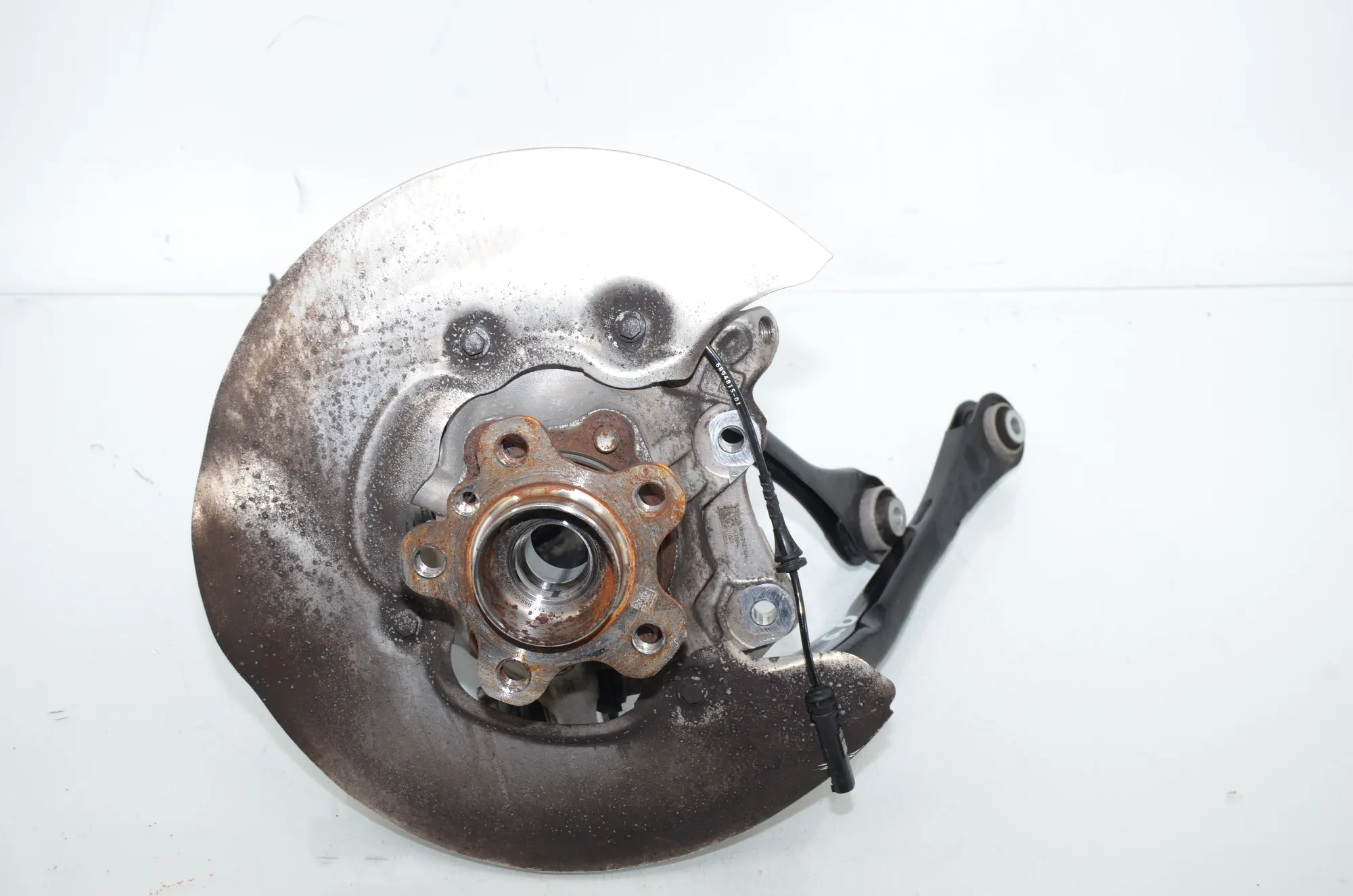 Rear Right Wheel Hub – OEM 6898480 · BMW 3 Touring (G21) (2019 - -) 320 i 2023