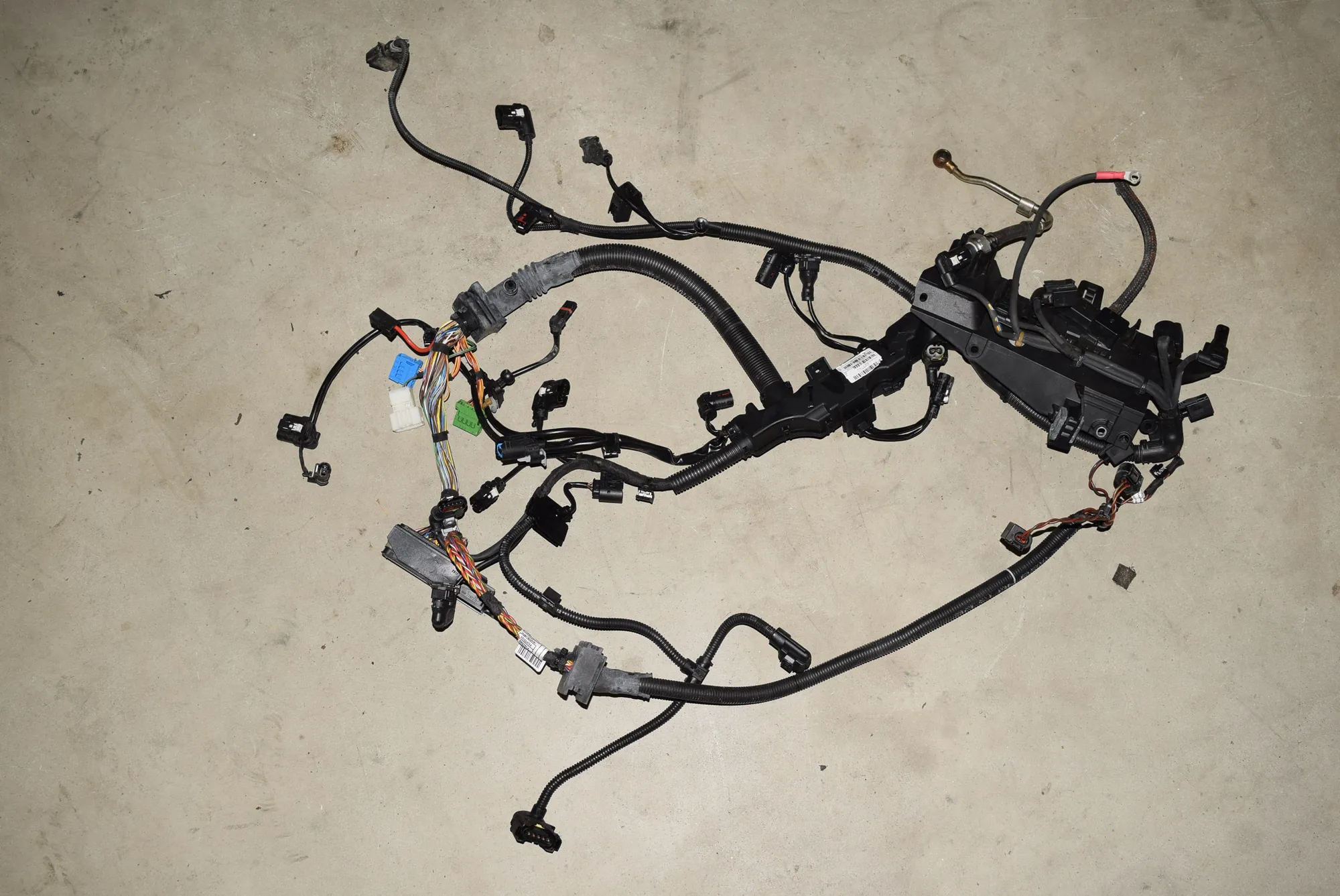 Engine Cable Harness · BMW 3 Cabrio (E93) BMW 3 Cabrio (E93) 320 d 2012
