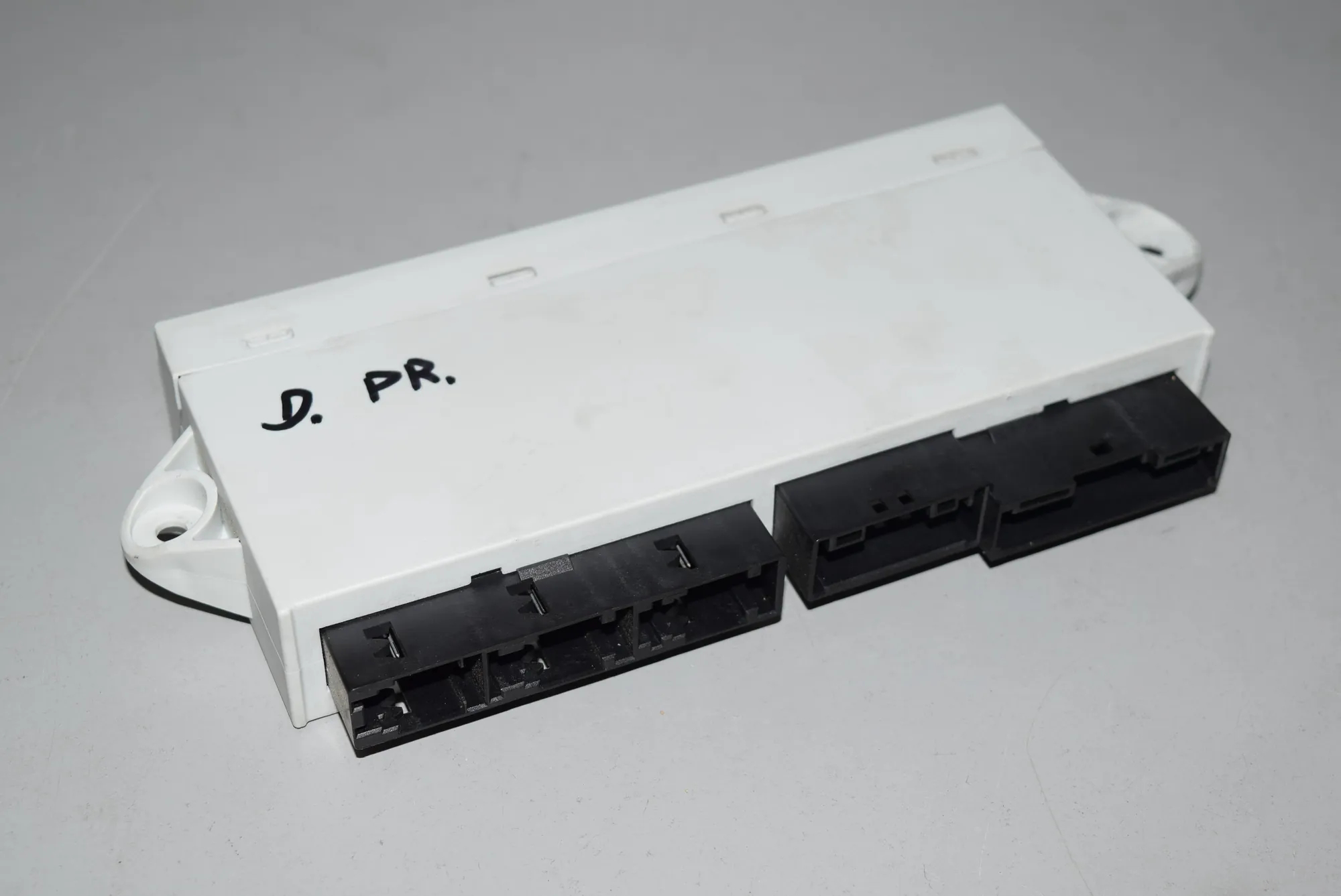 Front Right Door Control Unit – OEM 6921981 · BMW 7 (E65, E66, E67) BMW 7 (E65, E66, E67) 745 i 2002
