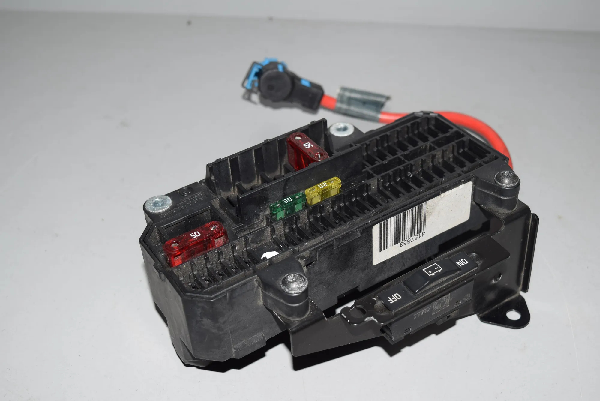 Fuse Box – OEM 6900583 · BMW 7 (E65, E66, E67) BMW 7 (E65, E66, E67) 745 i 2002