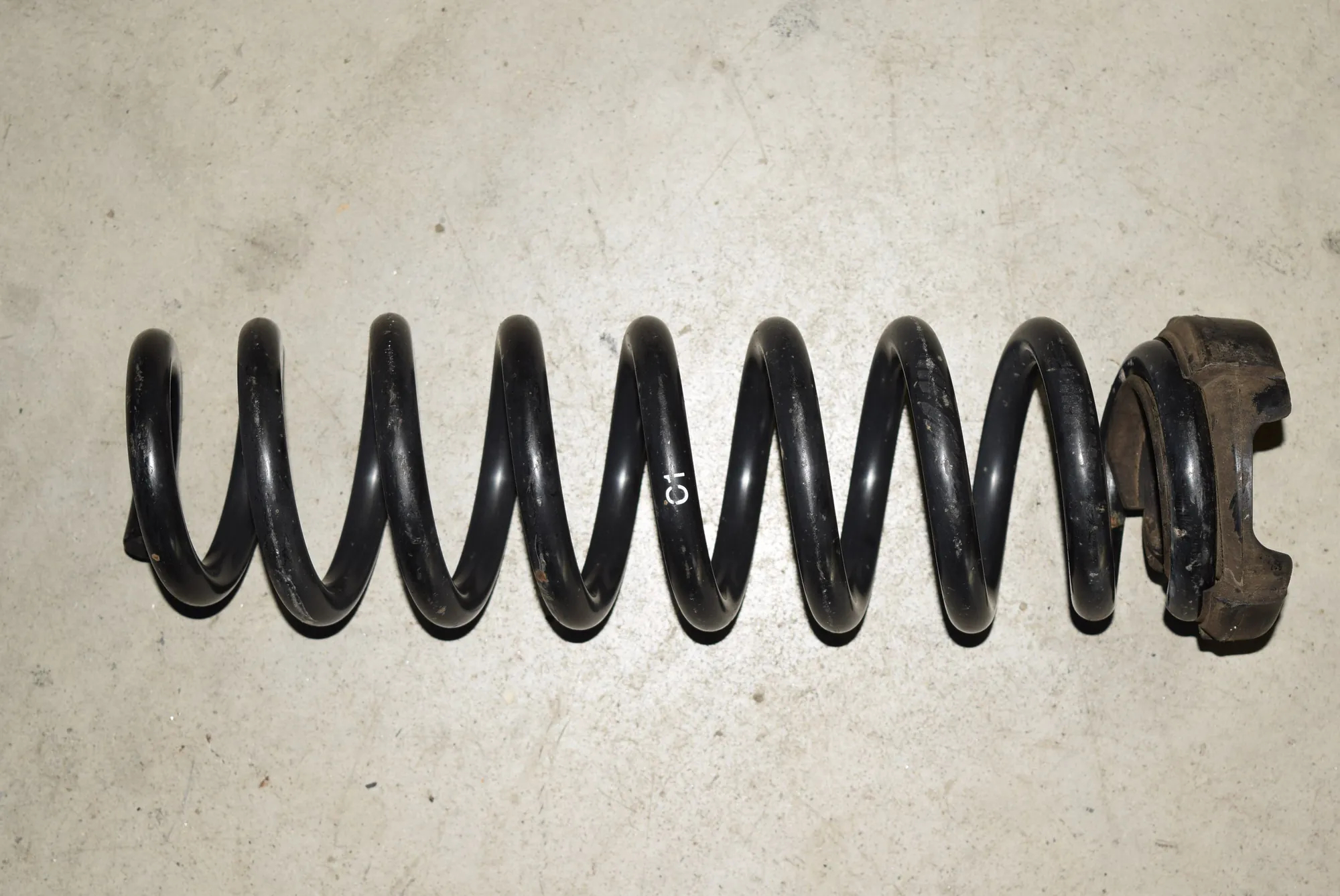 Rear Right Coil Spring · BMW X1 (E84) BMW X1 (E84) 2012