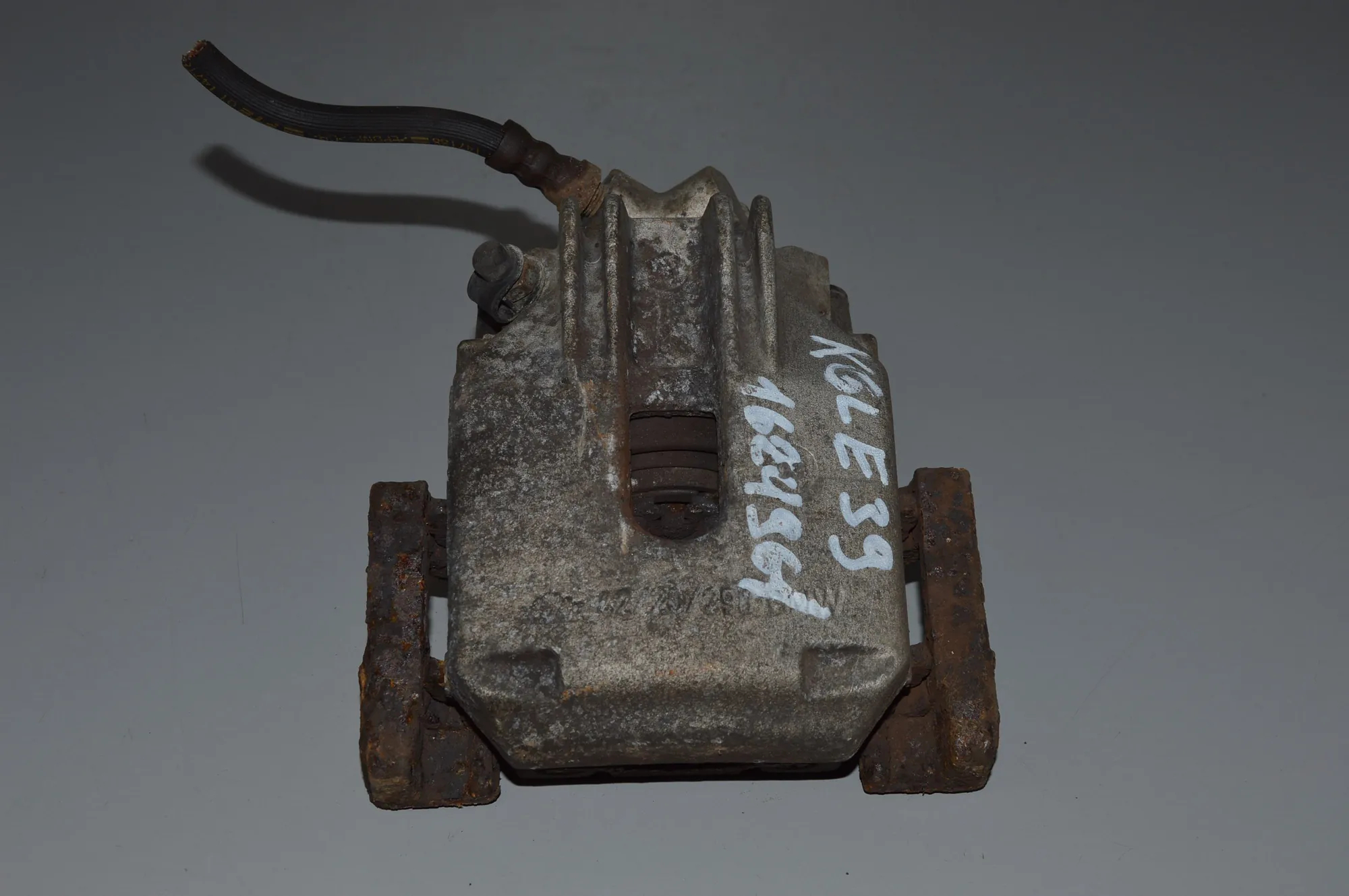 Rear Left Brake Caliper · BMW 5 Touring (E39) 525 d 2000 – 2