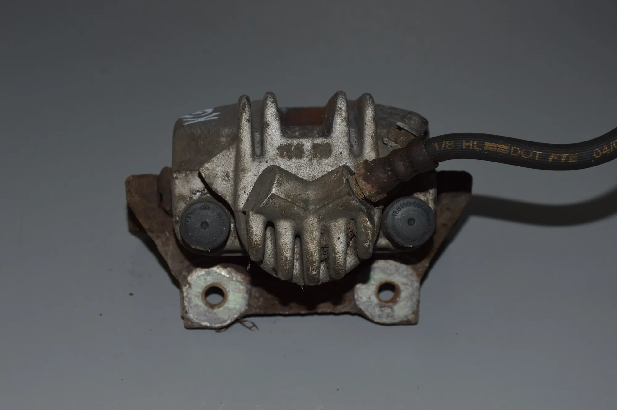 Rear Left Brake Caliper · BMW 5 Touring (E39) 525 d 2000