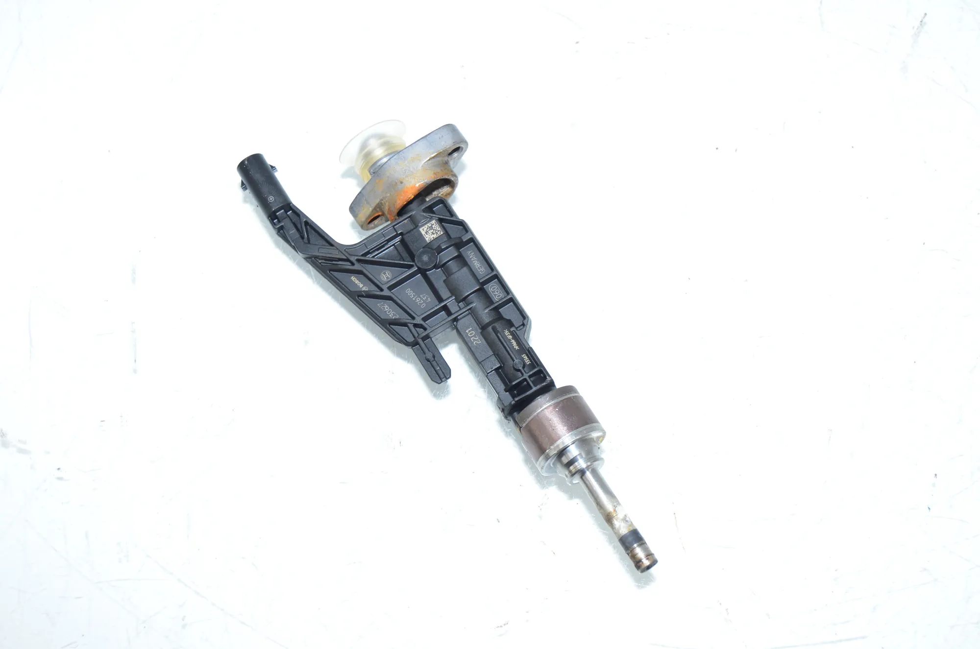 Fuel Injector – OEM 8656548 · BMW 3 Touring (G21) (2019 - -) 320 i 2023 – 3